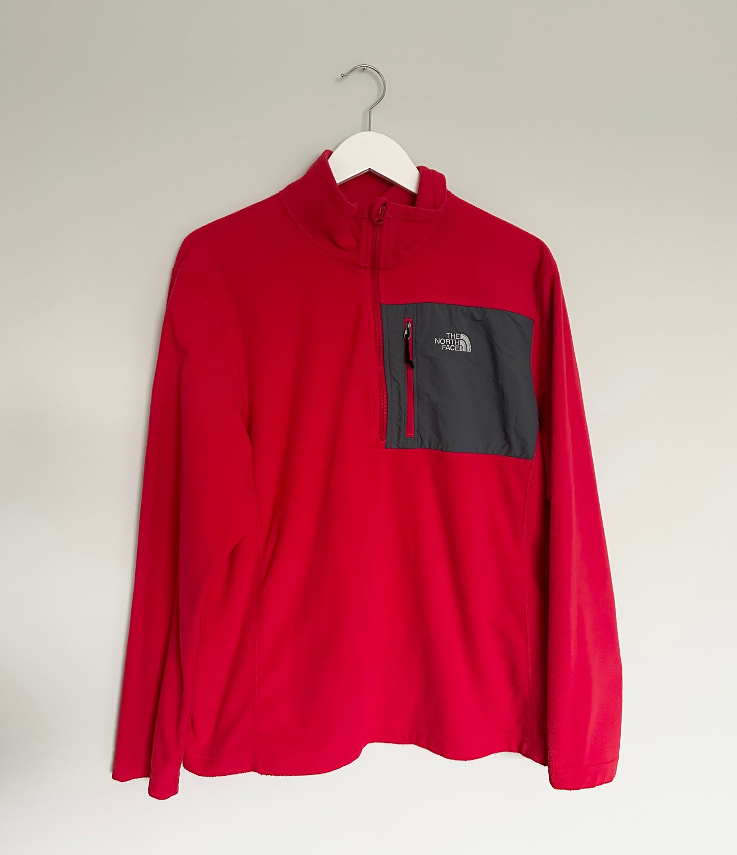 Men’s The North Face Red Fleece 1/4 Zip with Grey Front Pocket (Large)