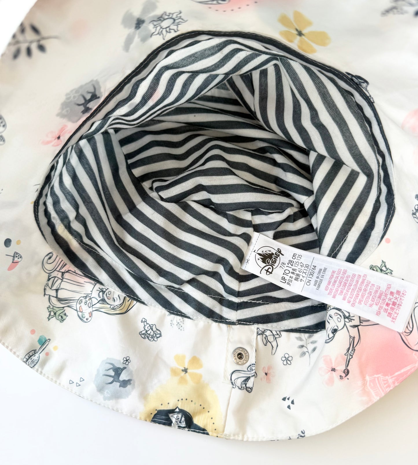 The Disney Store Baby Princesses White Bucket/Sun Hat (7/8 Years)