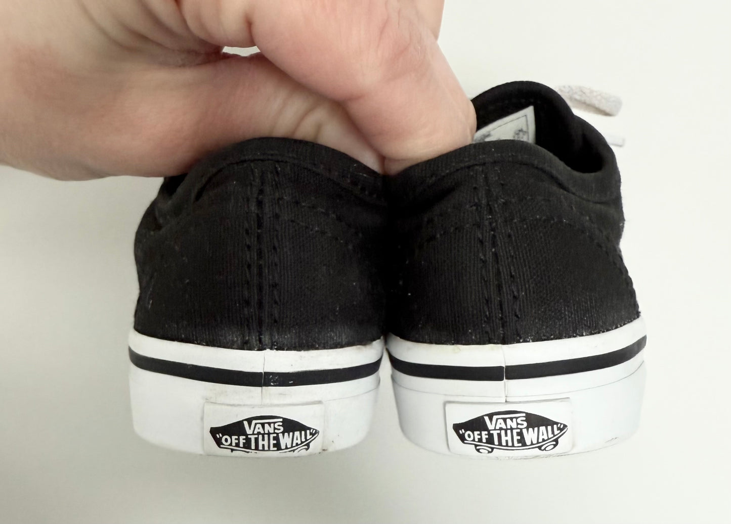 Vans Black & Gold Heart Sneakers (7)