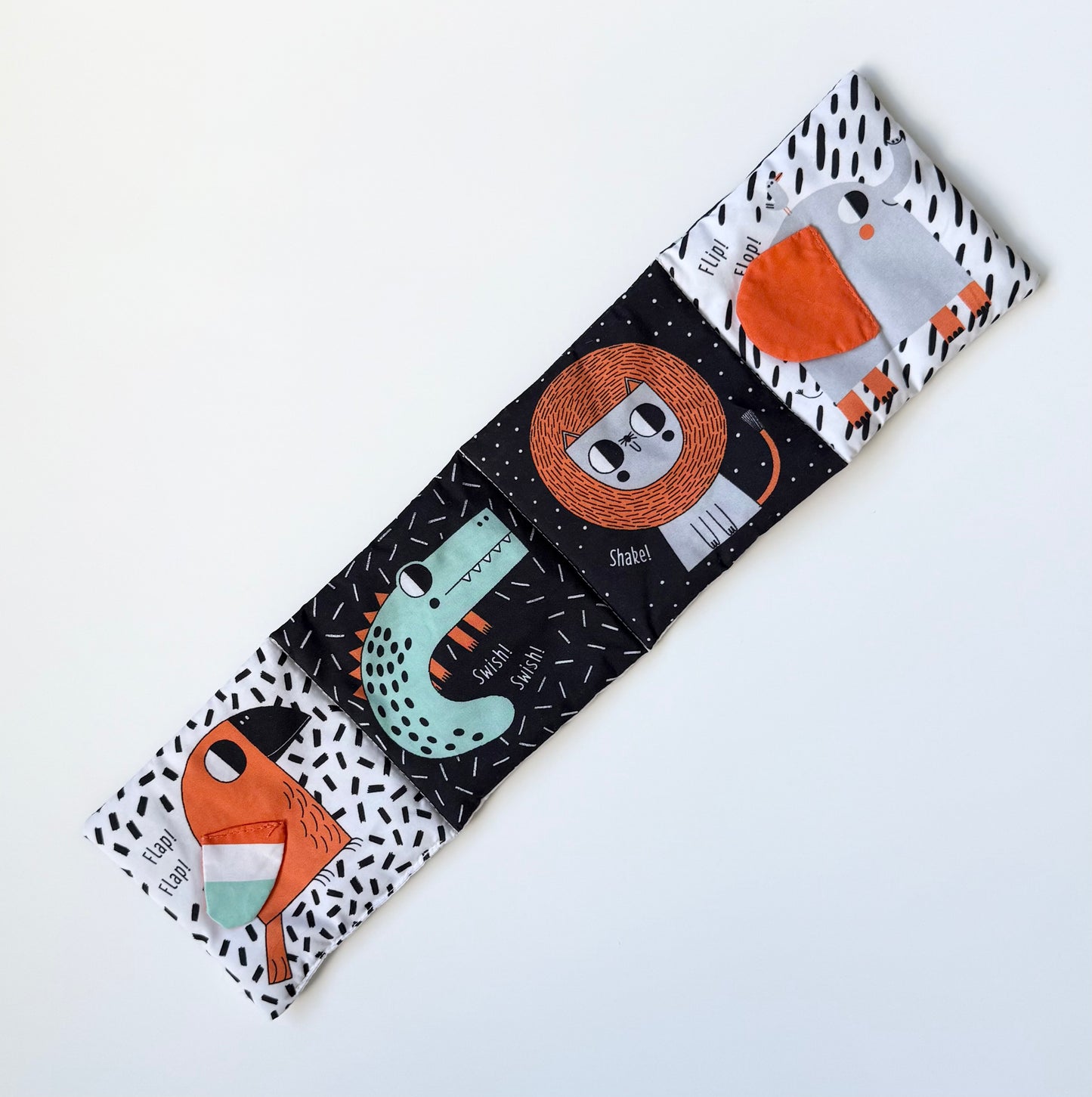 Black & White Animals Double Sided Soft Folding Book