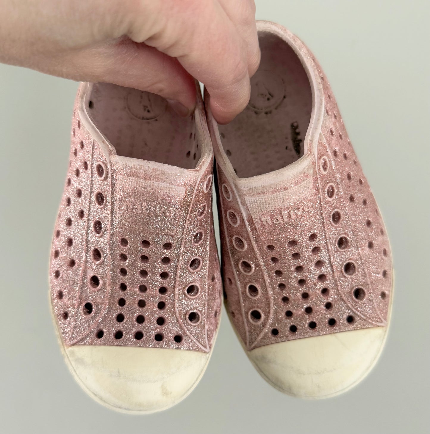 Native Pink Sparkle Jefferson Slip Ons (7)