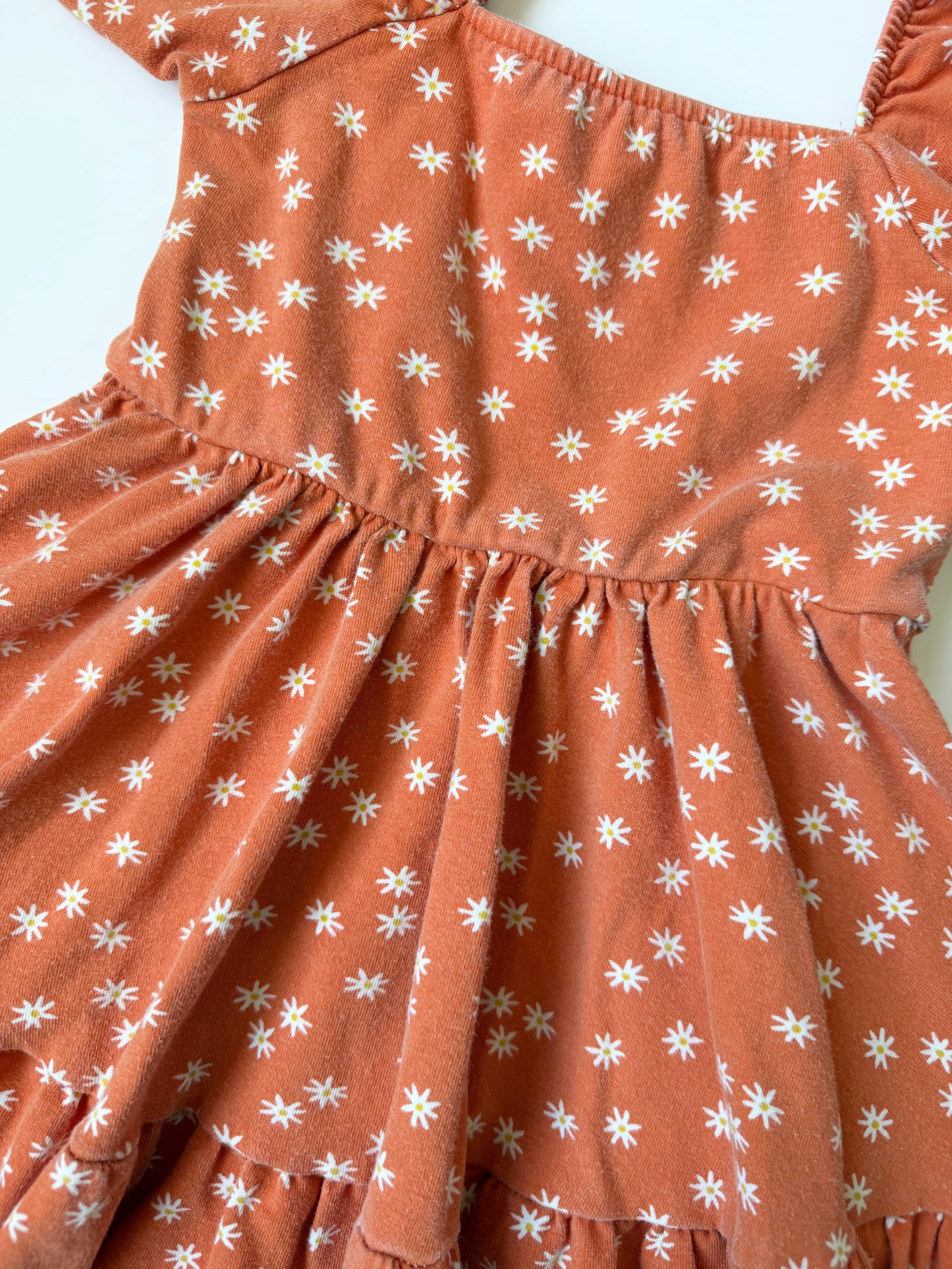 Alice + Ames Orange & White Dainty Flowers Short Puff Sleeve Tiered Juliet Dress (4T)