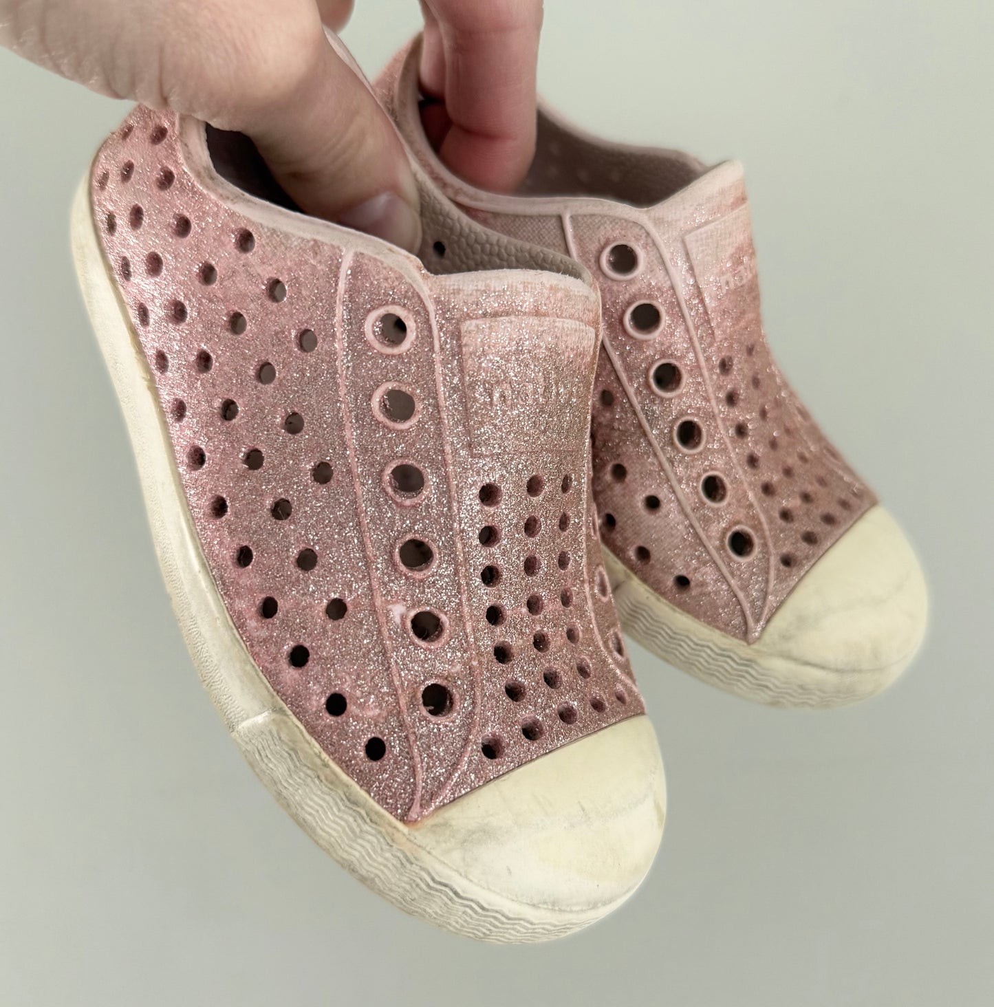 Native Pink Sparkle Jefferson Slip Ons (7)