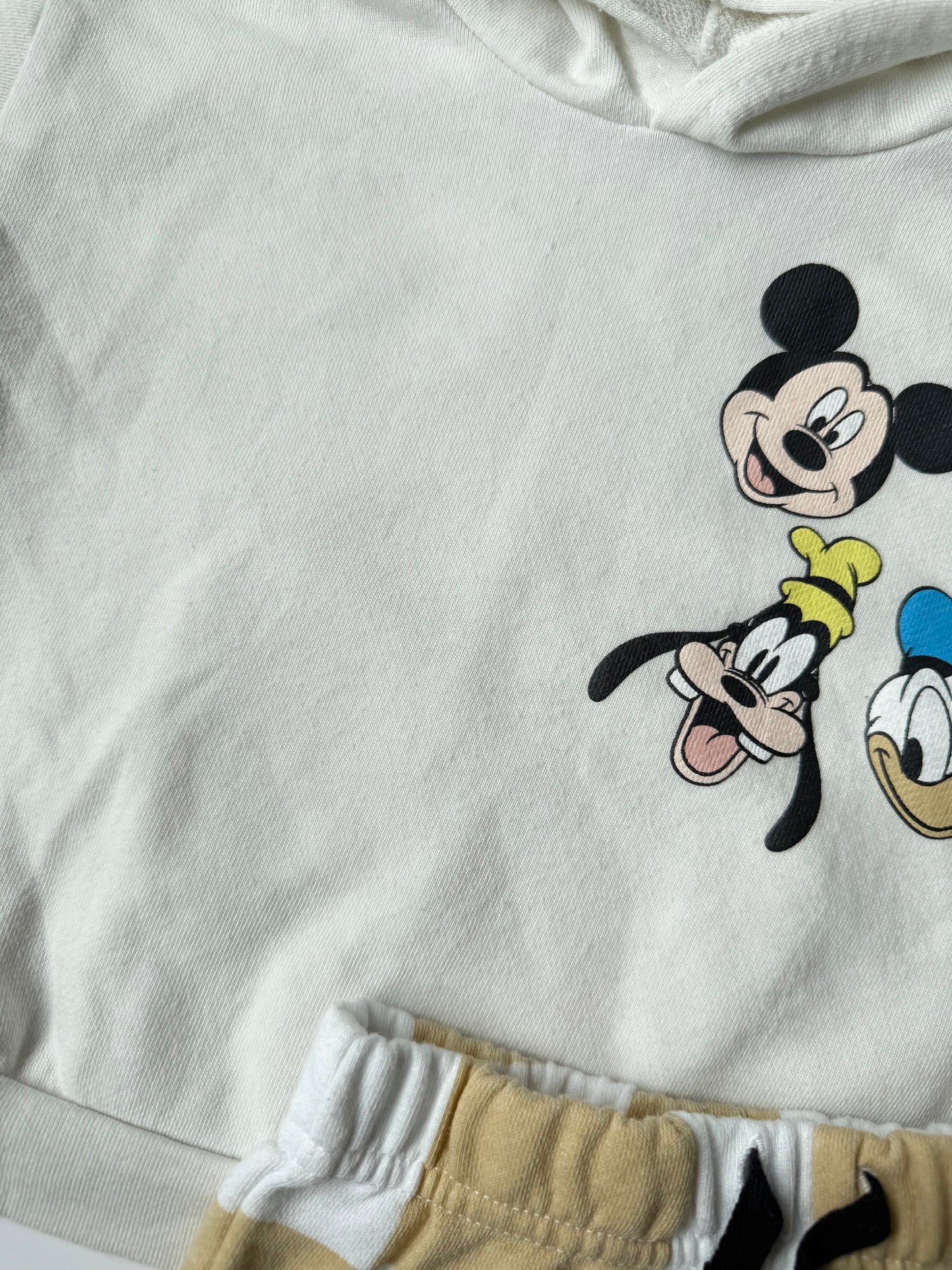 Disney Baby White & Yellow Checkered Disney Characters Short Sleeve Hoodie & Shorts Matching Set (18 Months)