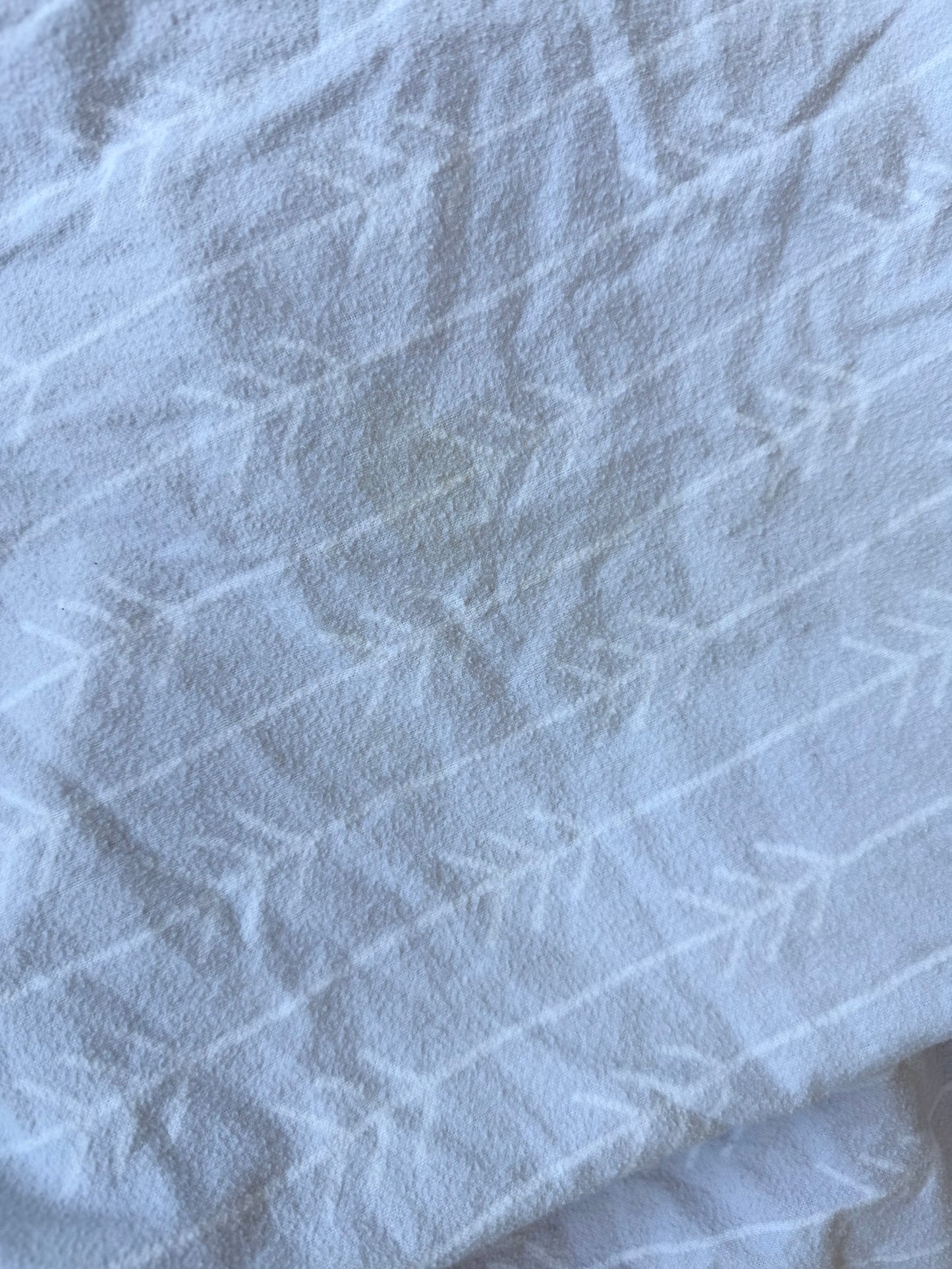 Kushies Light Grey Arrows Flannel Crib Sheet