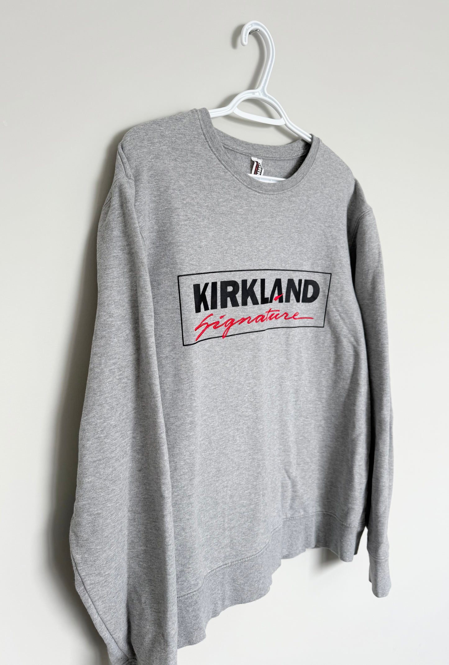 Unisex Kirkland Grey Signature Pullover Sweater (WL/MM)