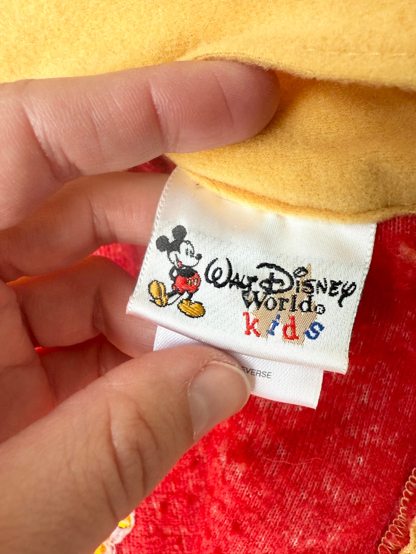 Vintage/Y2K Walt Disney World Kids Sherpa Winnie the Pooh Costume (2-4 Years)