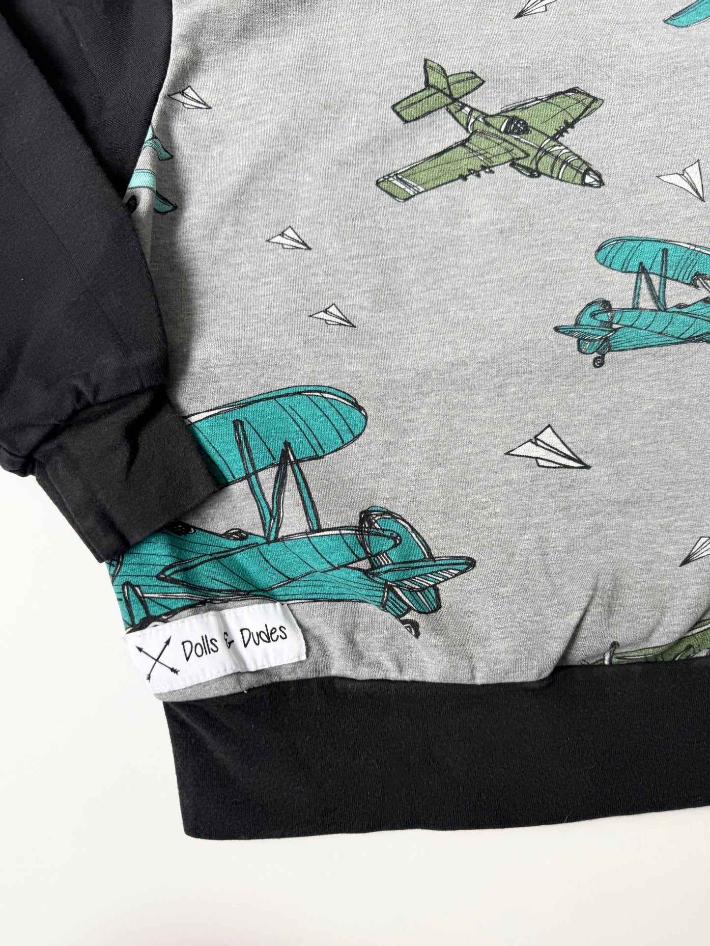Dolls & Dudes Black & Grey Airplane Sweater (2T)