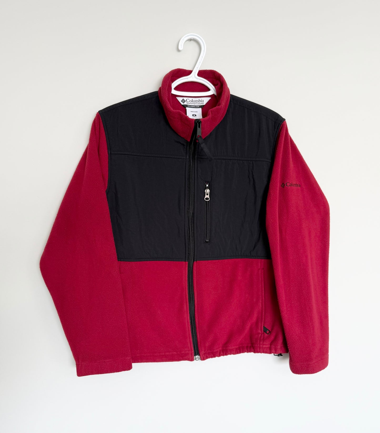 Women’s Columbia Dark Red & Black Fleece Zip Up (Medium)