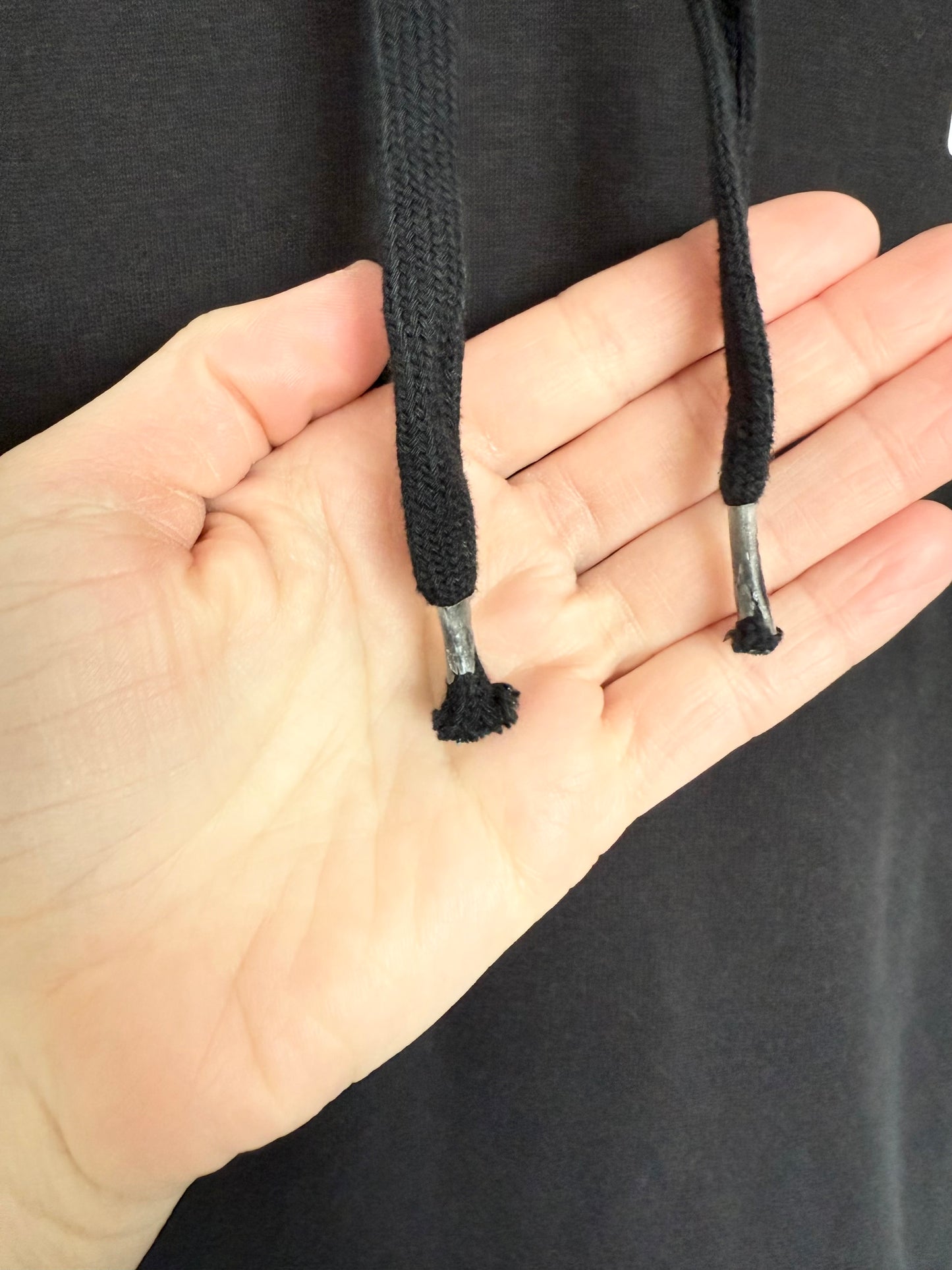 Women’s Gymshark Black Hoodie (Medium)