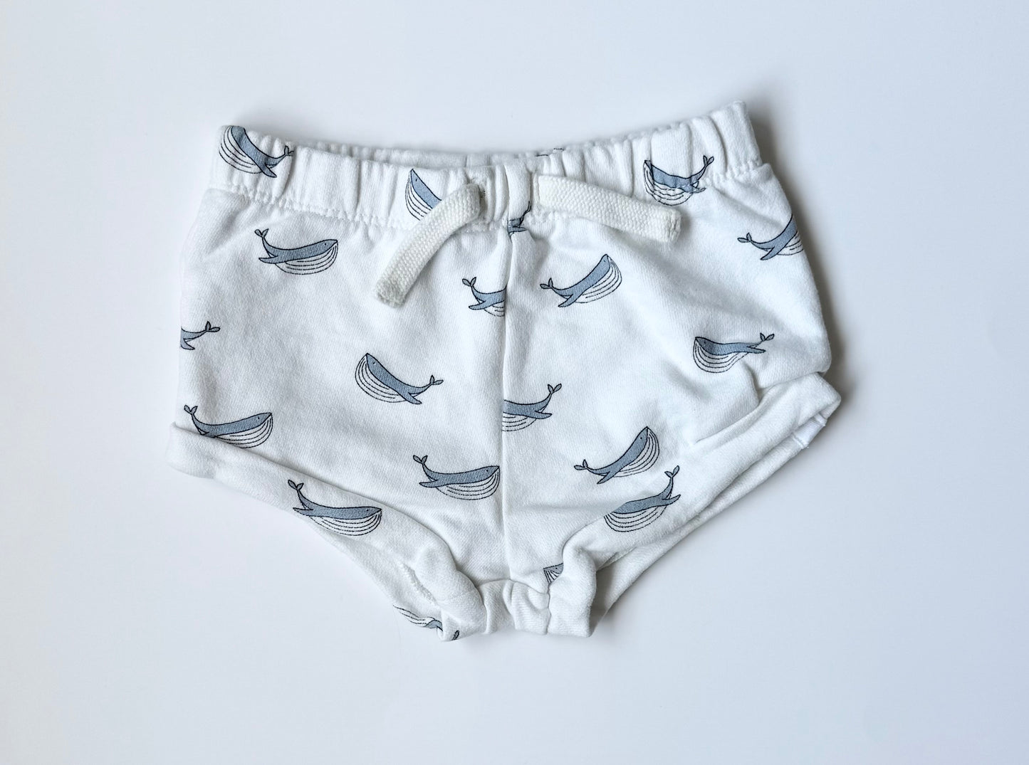 Rise Little Earthlings White Whales Bummie Shorts (12-18 Months)