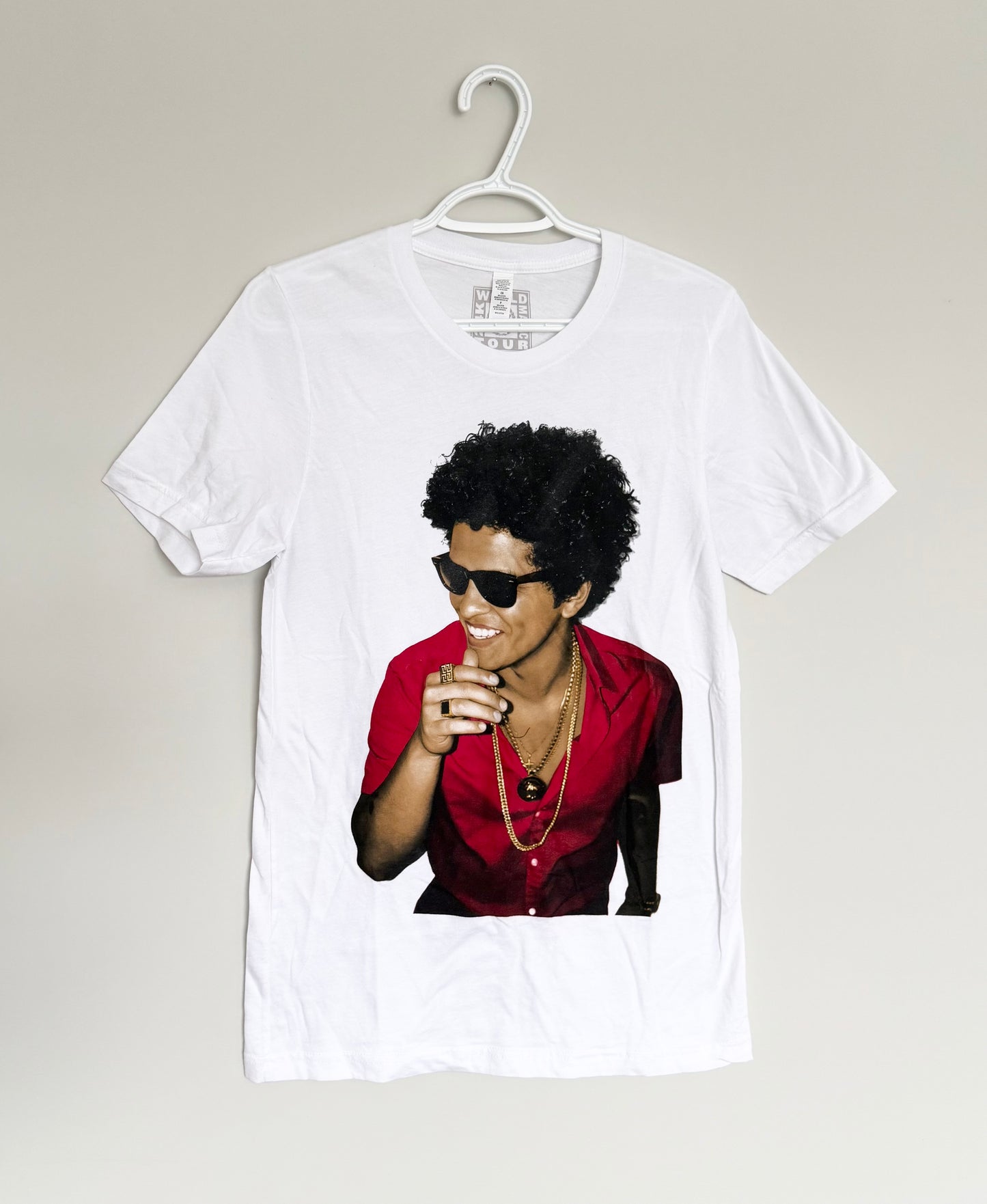 Unisex Bruno Mars 24K Magic World Tour Concert T-Shirt (Small)
