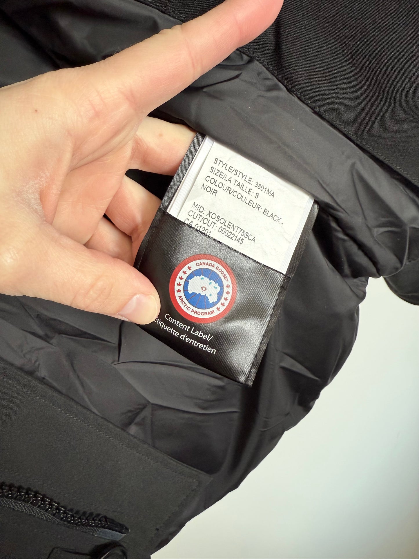 Women’s Canada Goose Black Selkirk Parka (Fusion Fit Small)