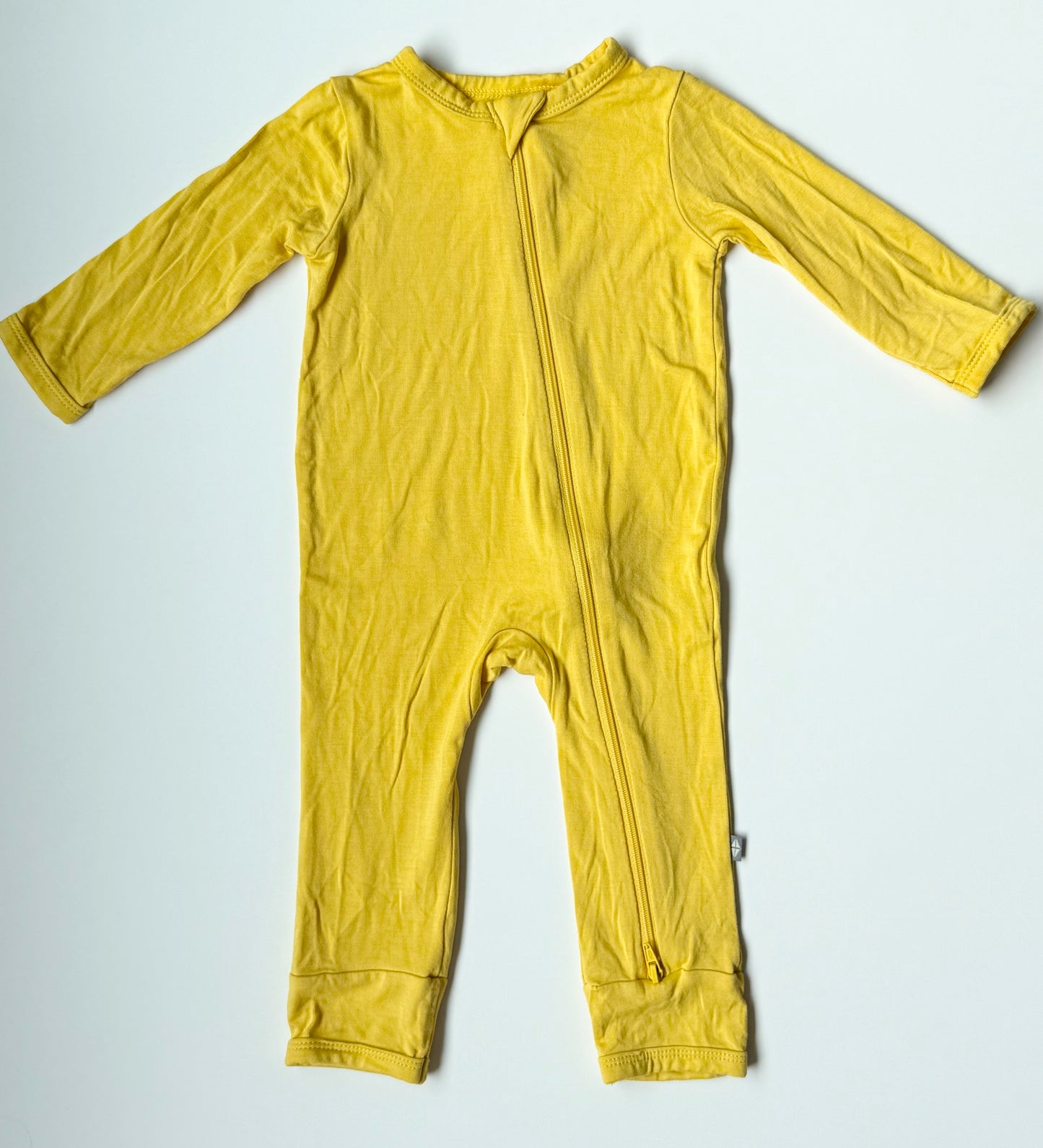 Kyte Pineapple Zipper Romper (3-6 Months)