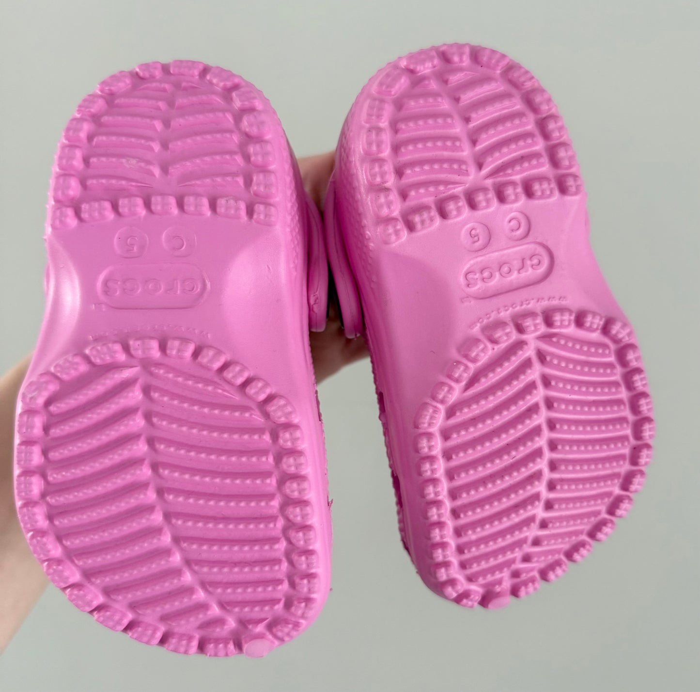 Crocs Pink Slip On Clog With Bluey Jibbitz (5)