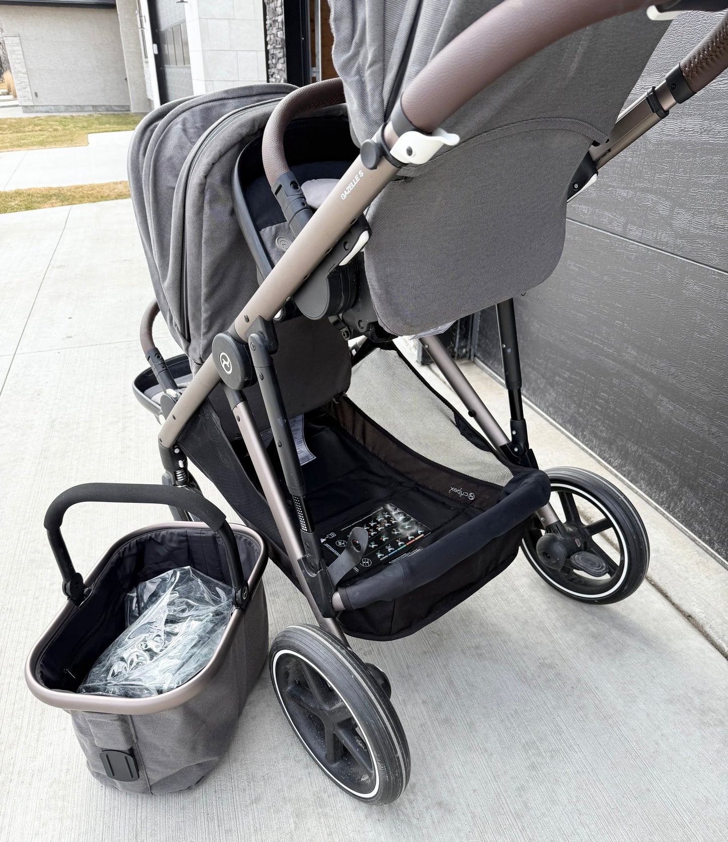 Cybex Gazelle S Convertible Double Stroller in Soho Grey