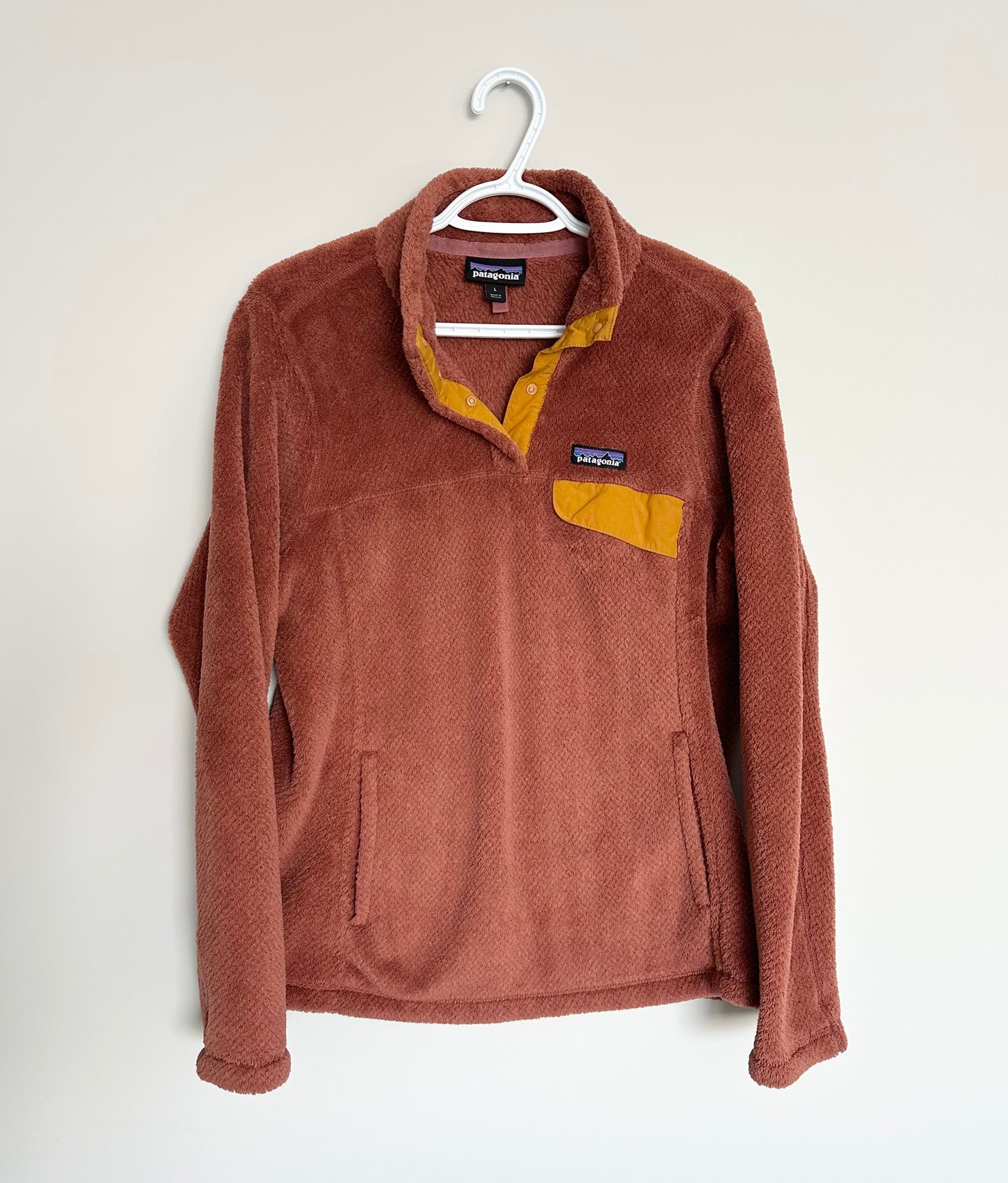 Women's Patagonia Re-Tool Snap-T Fleece Pullover - Burnt Orange & Mustard (Large)