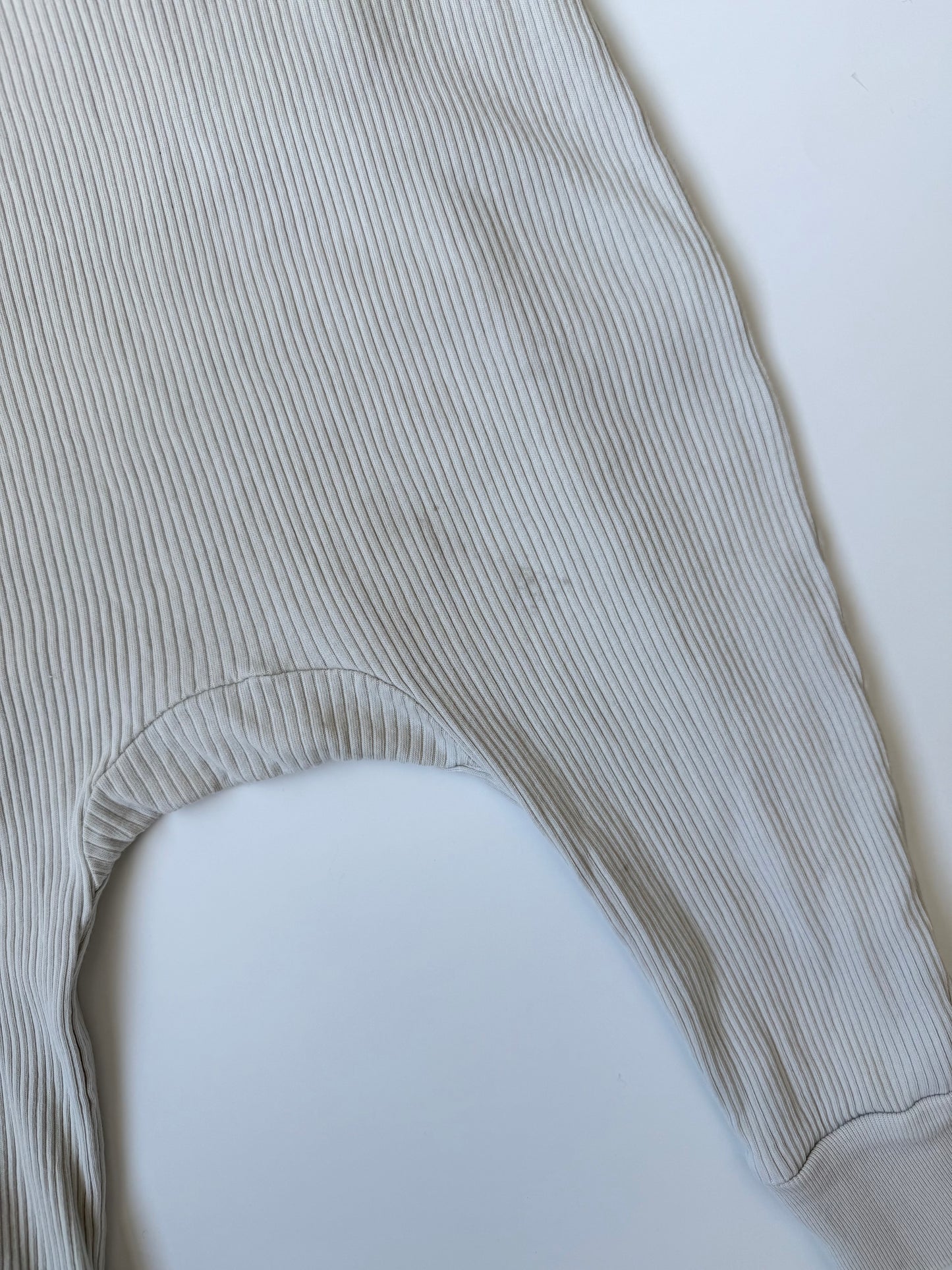 Fin & Vince Off White Ribbed Snap Kimono Romper (2/3 Years)