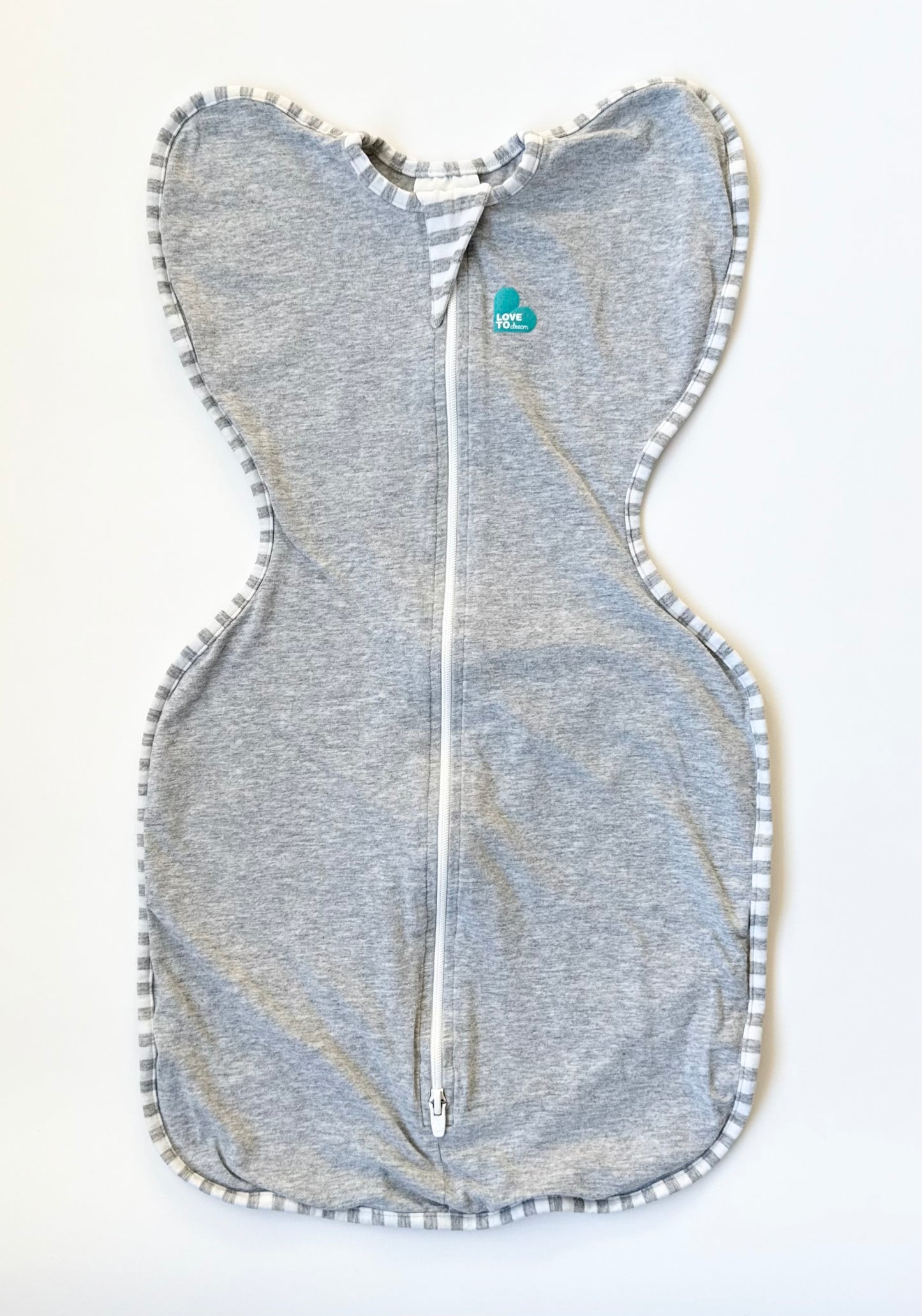 Love to Dream Grey Swaddle Up Original (Small)