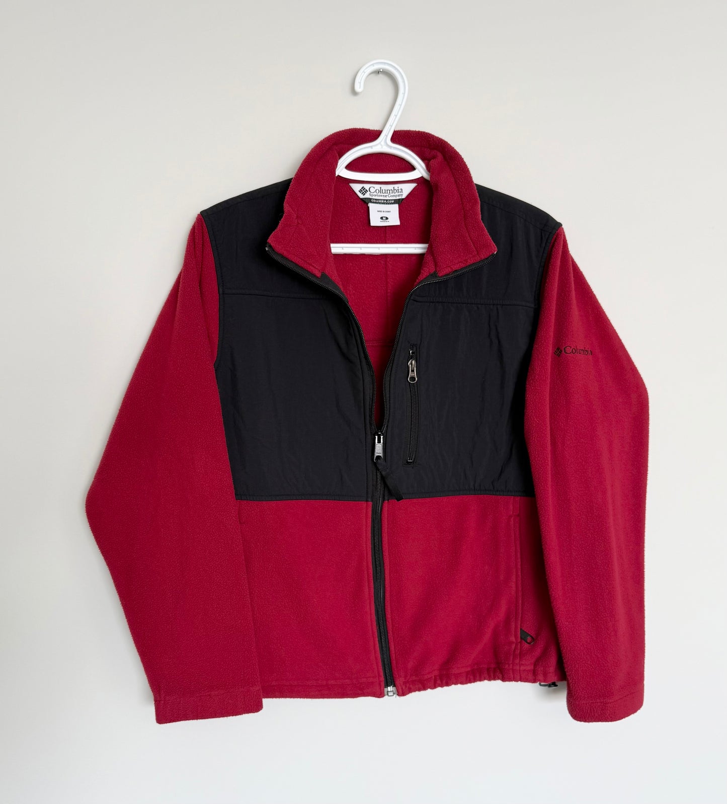 Women’s Columbia Dark Red & Black Fleece Zip Up (Medium)