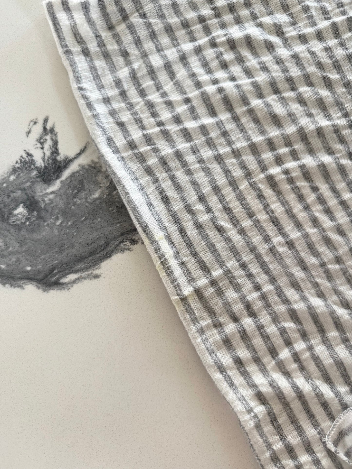 Sollybaby White & Grey Wrap Carrier