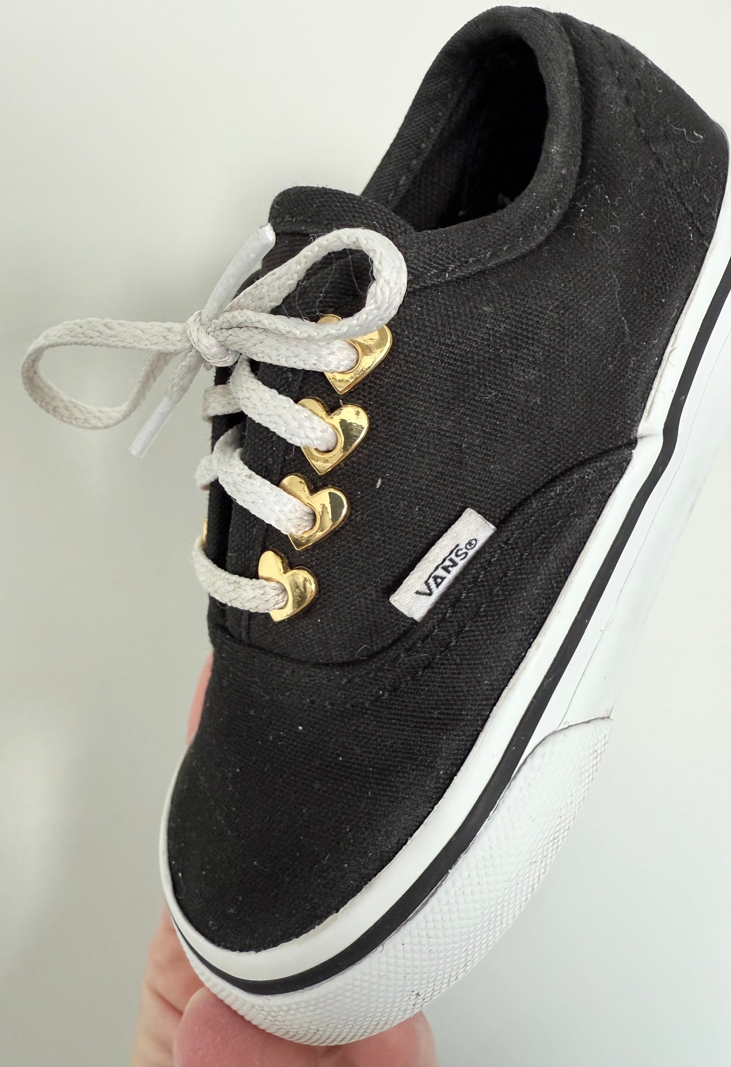 Vans Black & Gold Heart Sneakers (7)