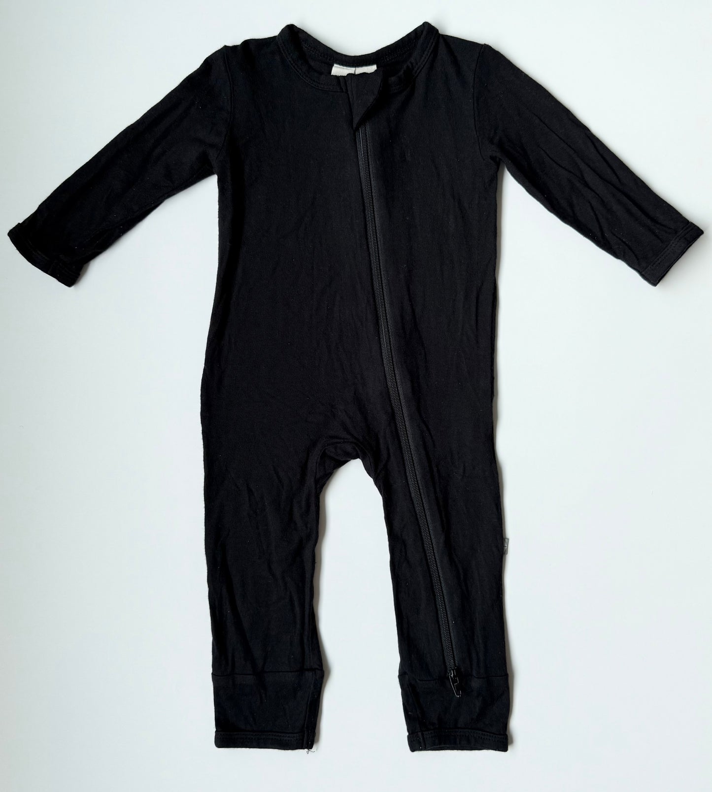 Kyte Midnight Zipper Romper (3-6 Months)
