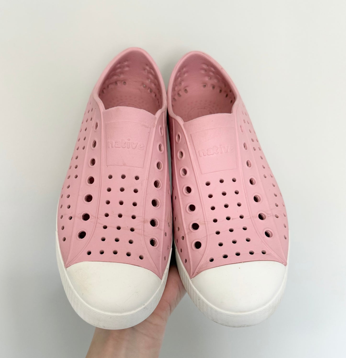 Unisex Native Jefferson Light Pink Slip Ons (W8/M6)