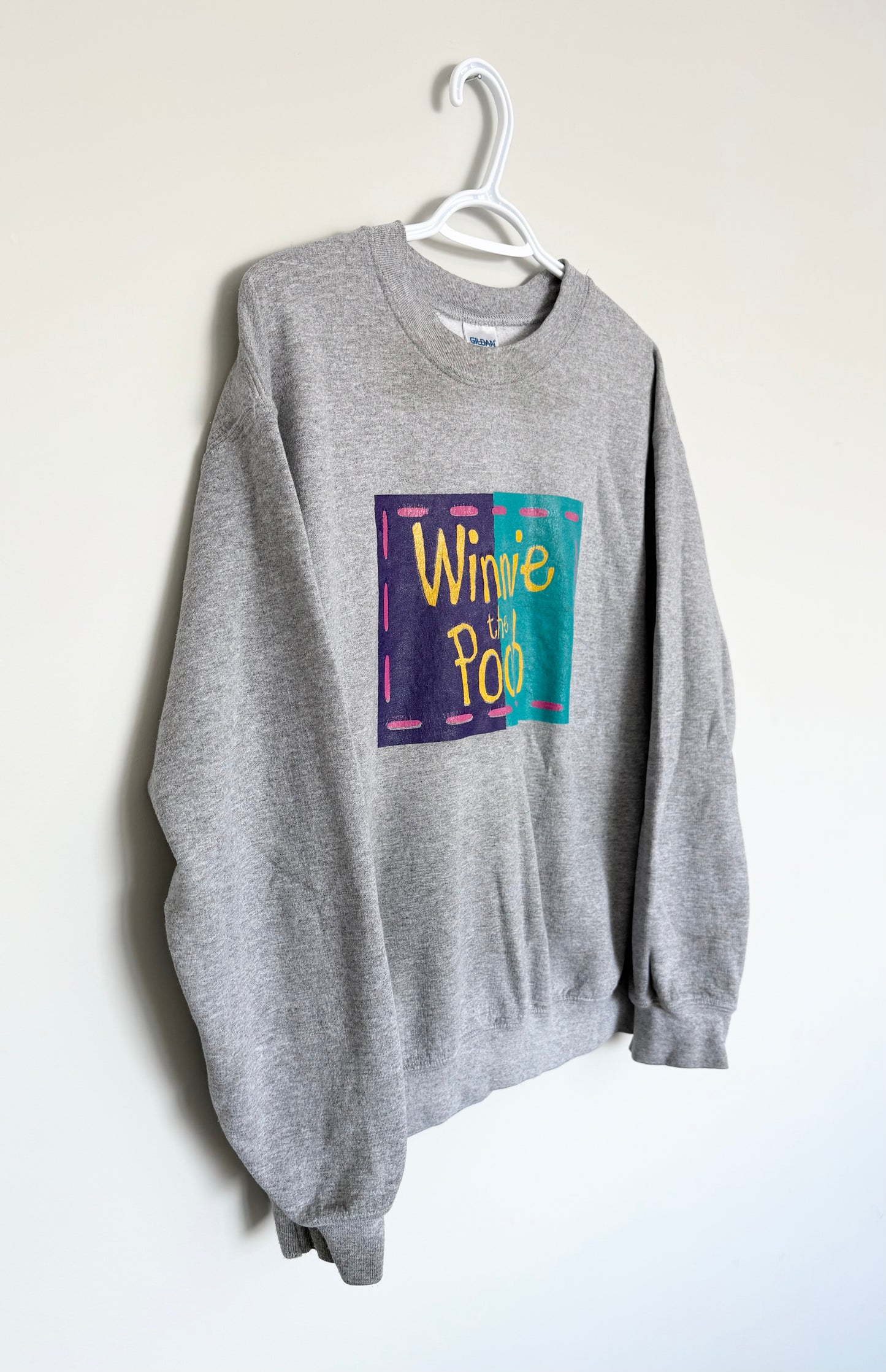 Women’s Vintage Winnie the Pooh Grey Crewneck (Medium)