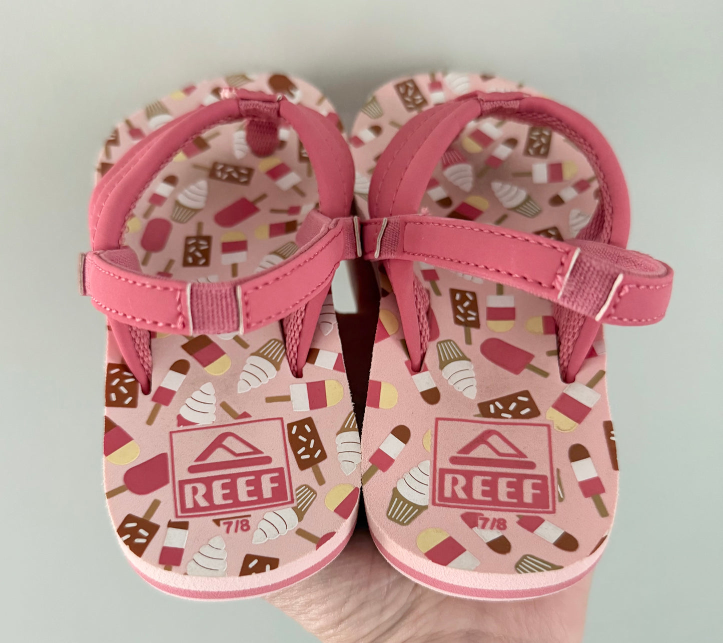 Reef Little Ahi Ice Cream Truck Flip Flop Sandals (C7/8)