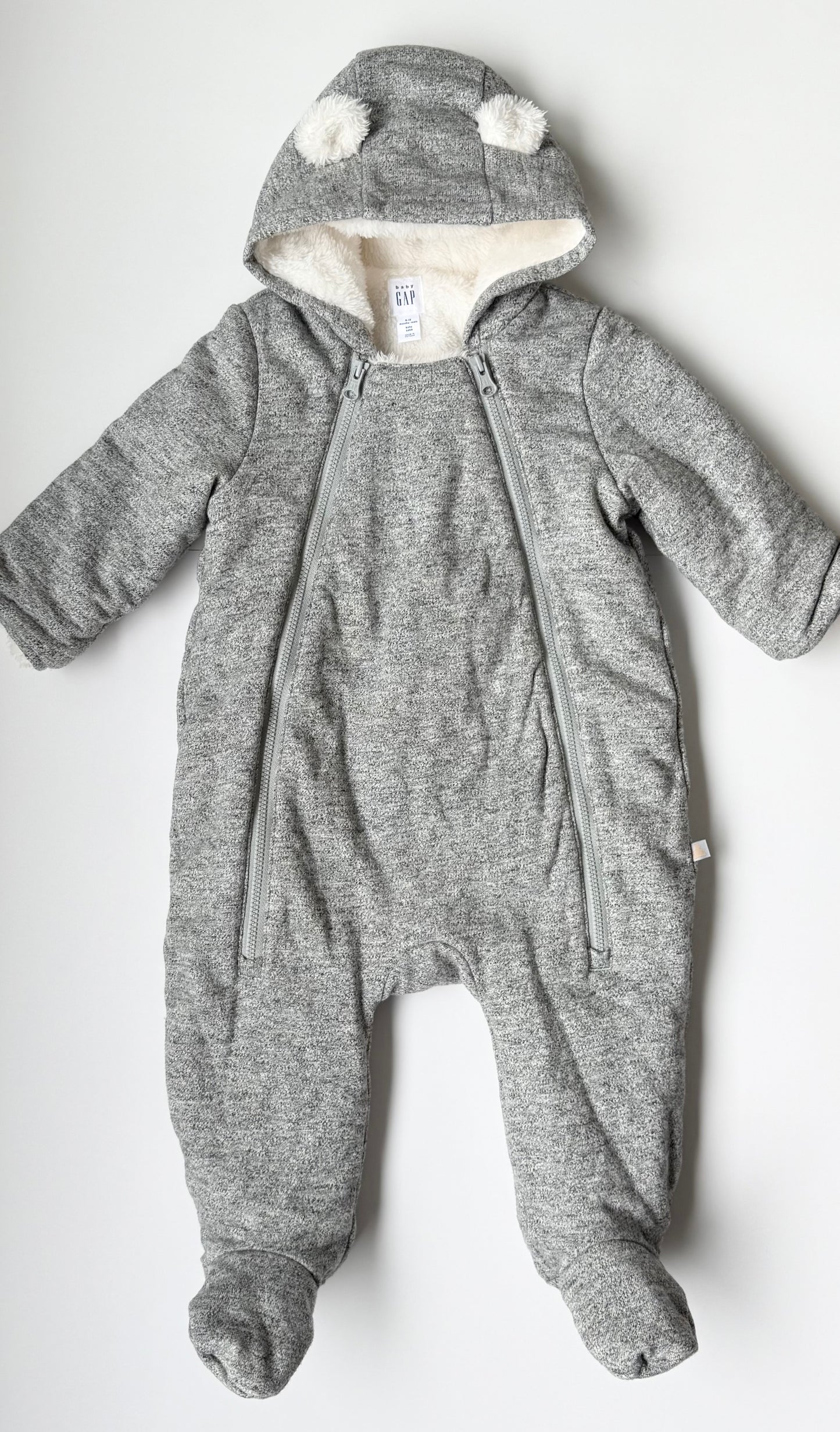 Baby Gap Heathered Grey Bunting Suit (6-12 Months)