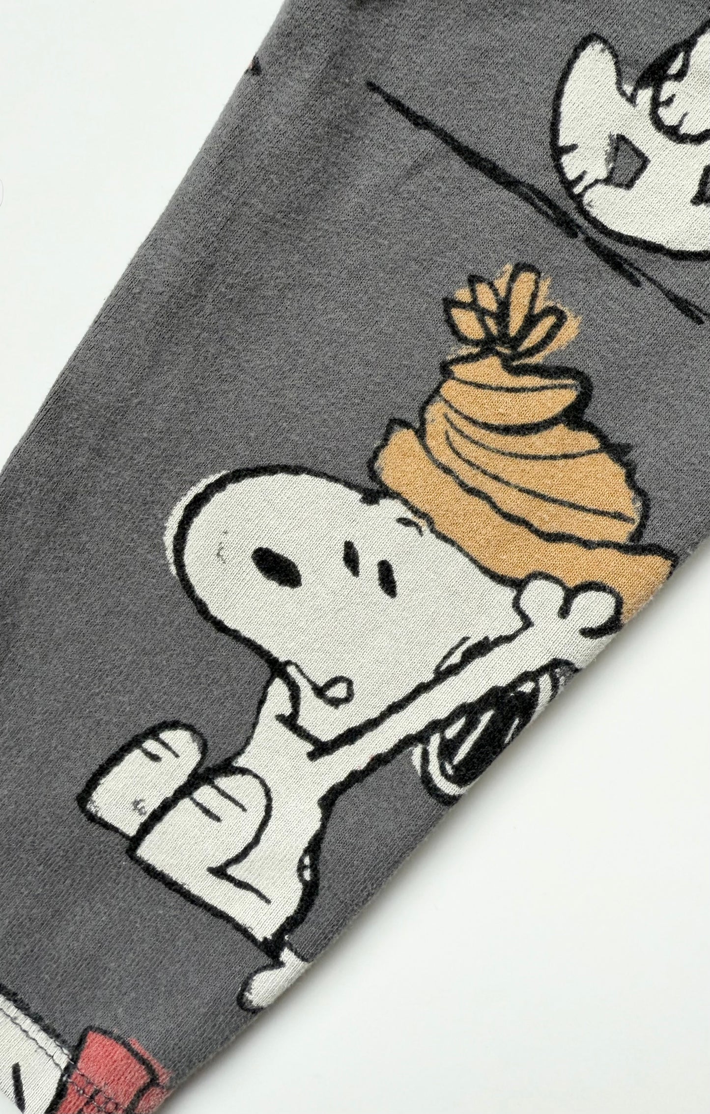 Zara Peanuts Grey Snoopy Pants (3-4 Years)
