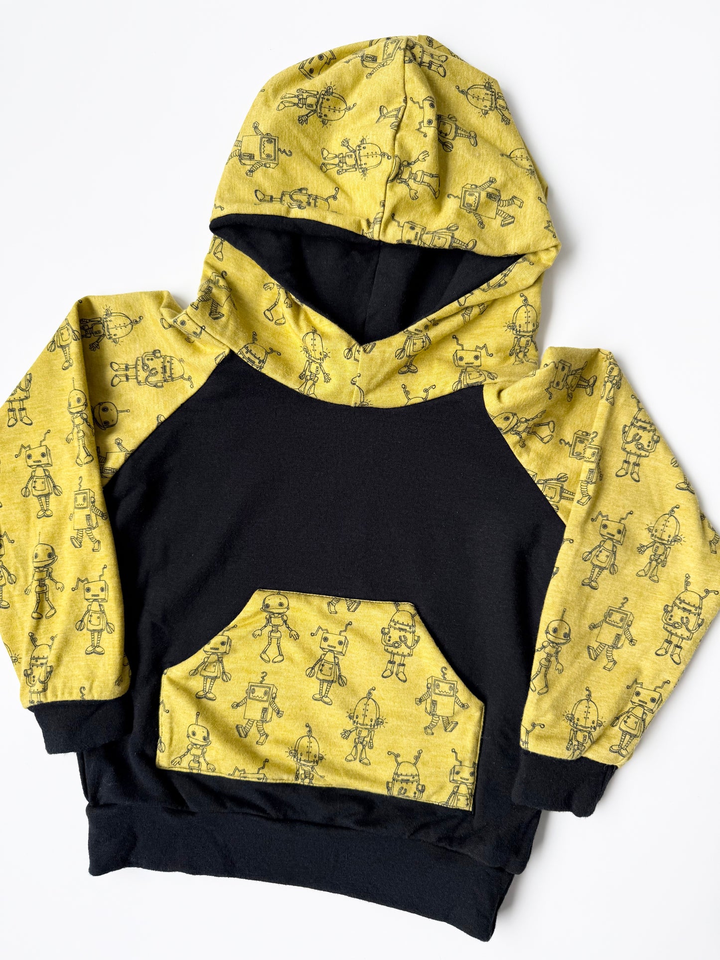 Finn & Grin Black & Yellow Robots Hoodie (2T)