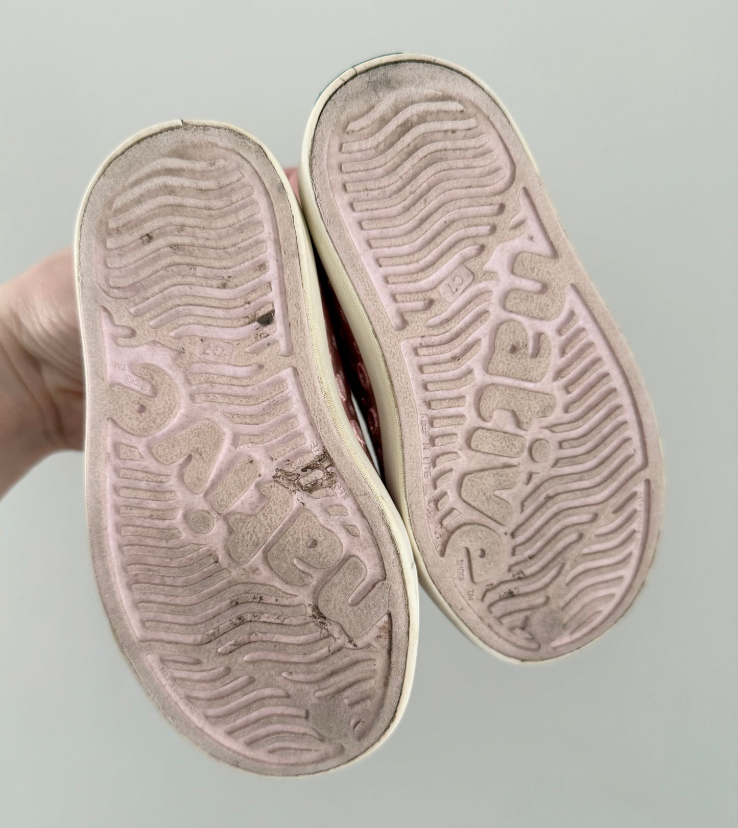 Native Pink Sparkle Jefferson Slip Ons (7)