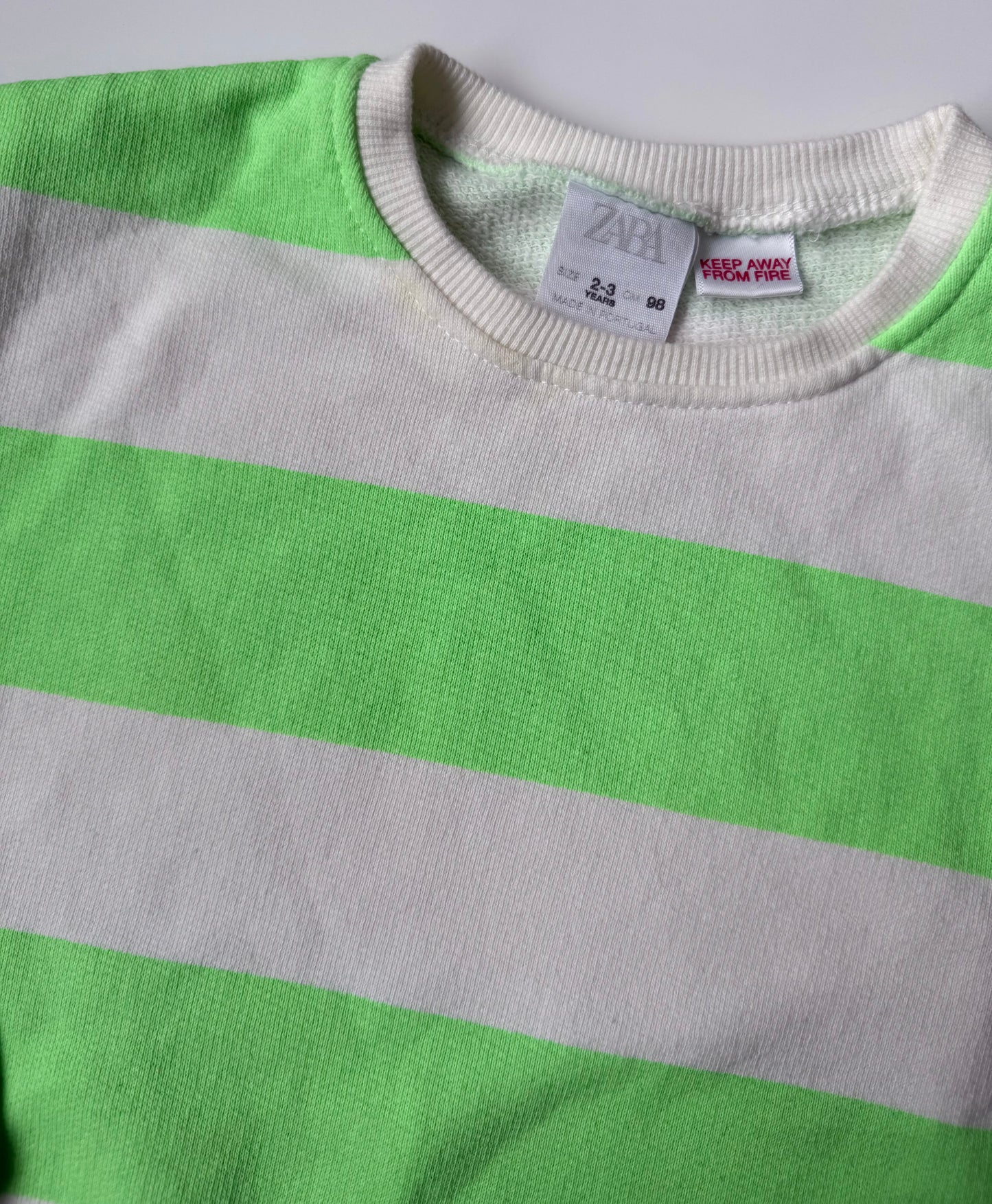 Zara White & Bright Green Striped Crewneck Sweater (2-3 Years)