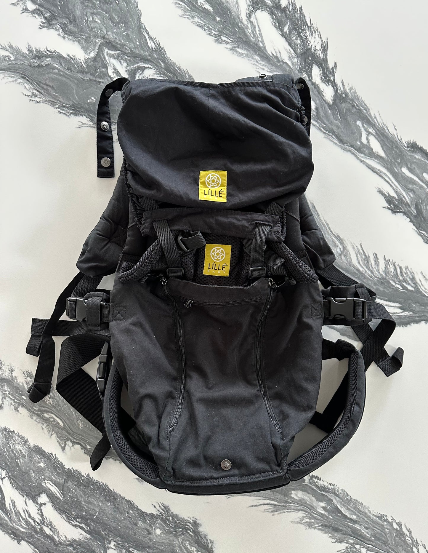 Lille Baby - Complete All Seasons Carrier