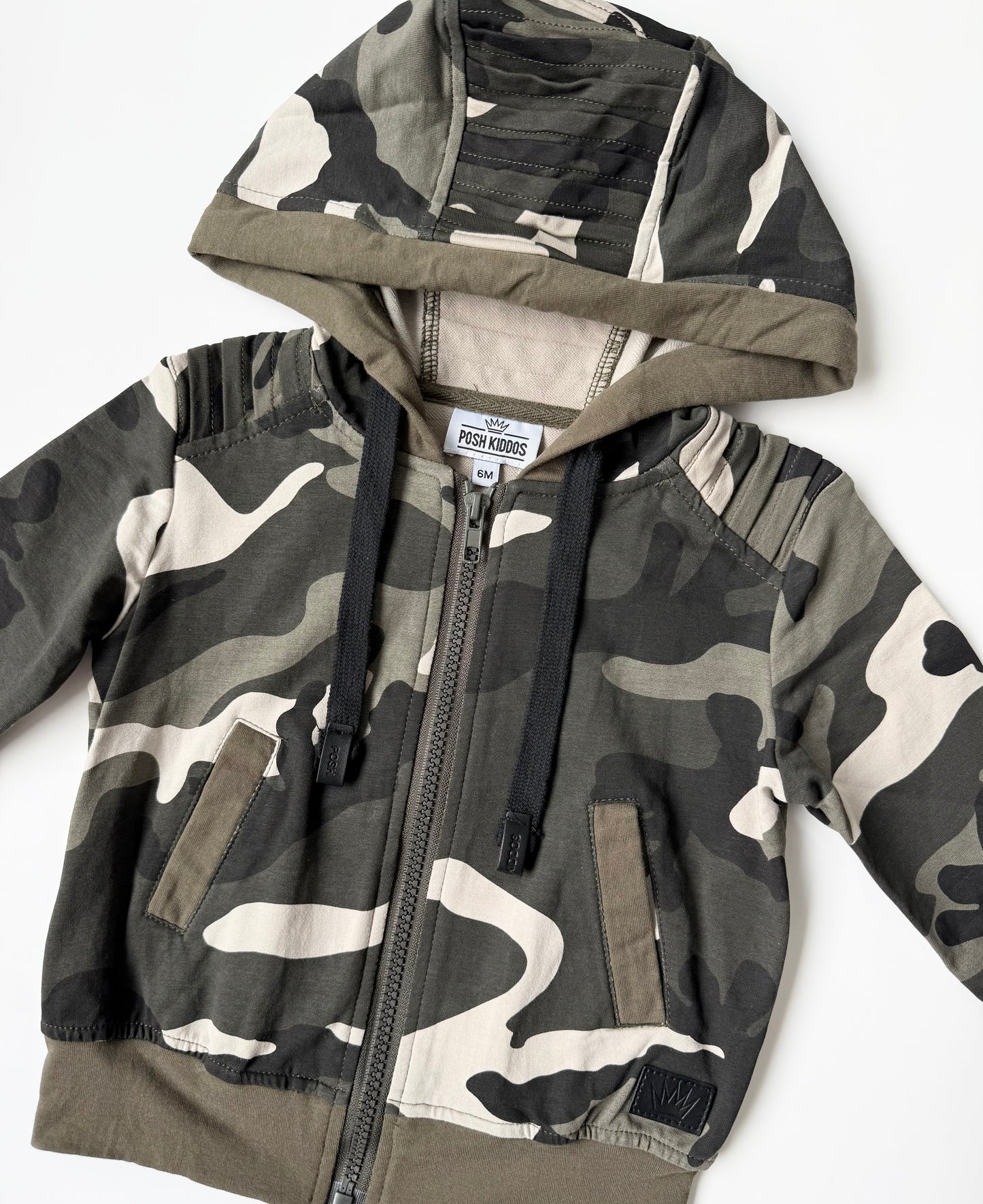 Posh Kiddos Camo Zip Up Hoodie (6 Months)