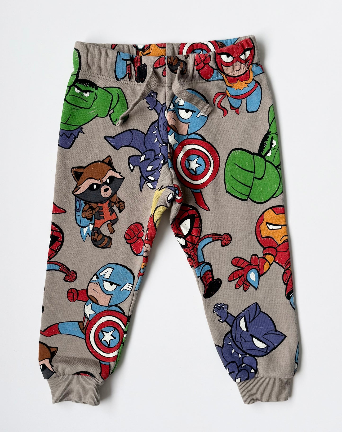H&M x Disney Marvel Beige Avengers Characters AOP Hoodie Sweater & Pants Set (18-24 Months)