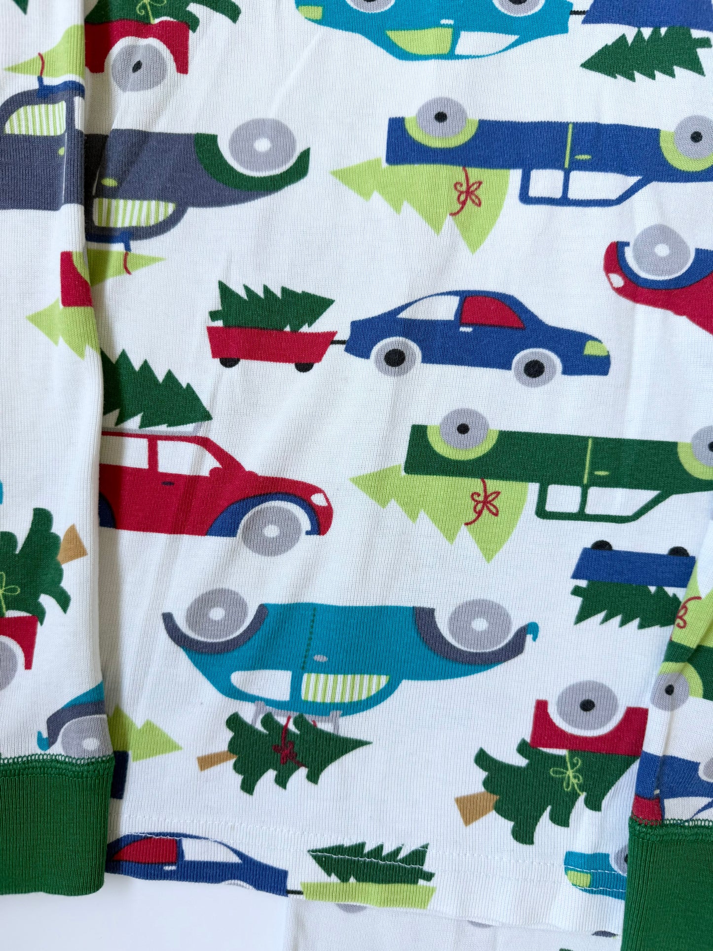 Hanna Andersson Christmas Cars Two Piece PJ Set (5T)