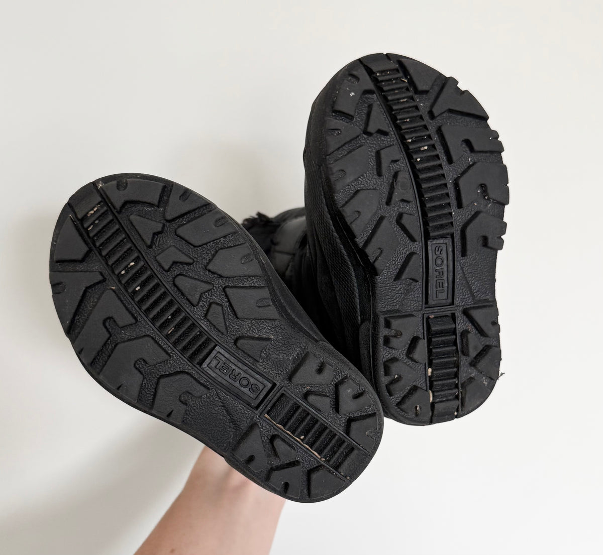 Sorel Black Snow Commander Winter Boots (6)