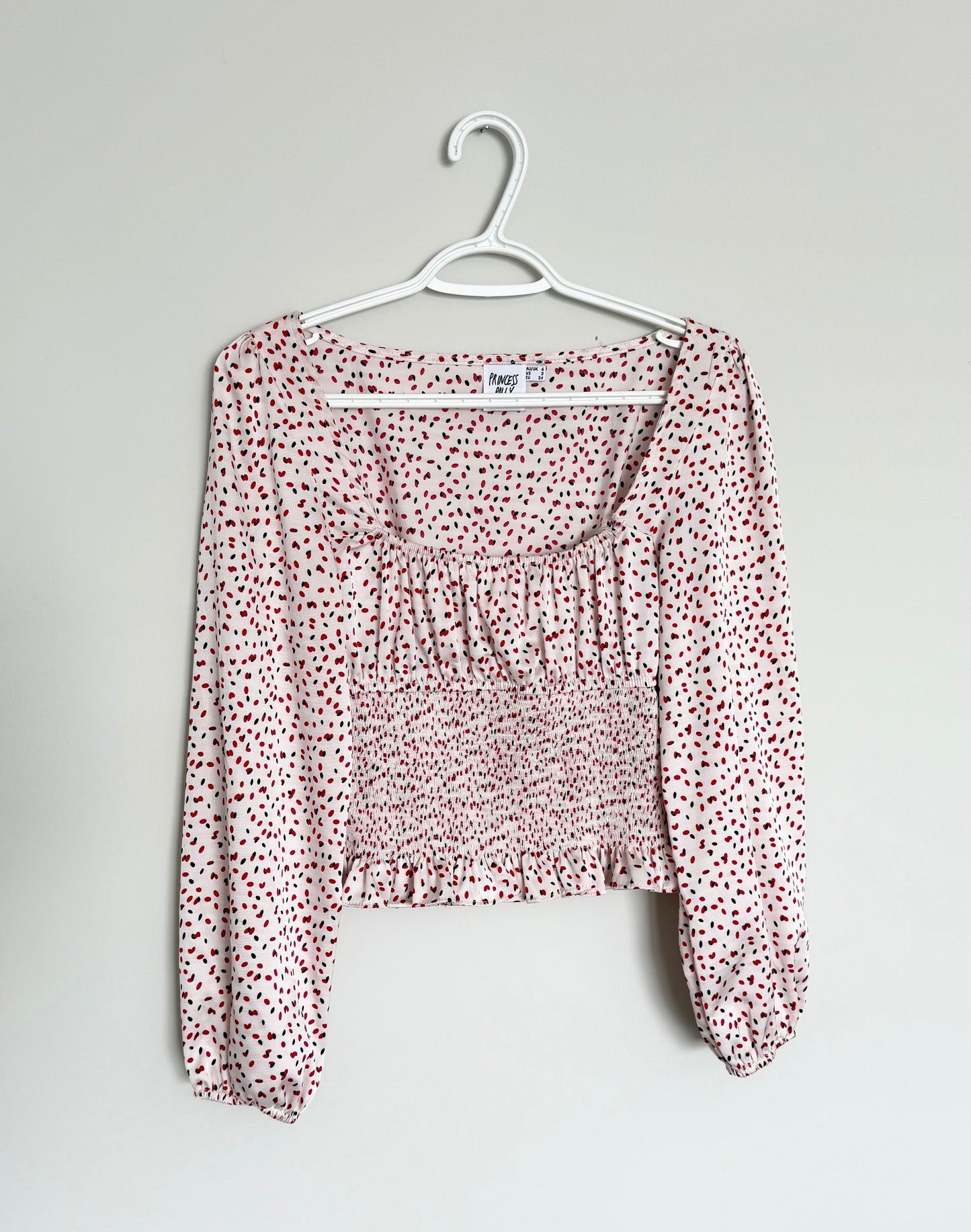 Women’s Princess Polly Melvin Red & Black Speckled Flowy Long Sleeve (2)