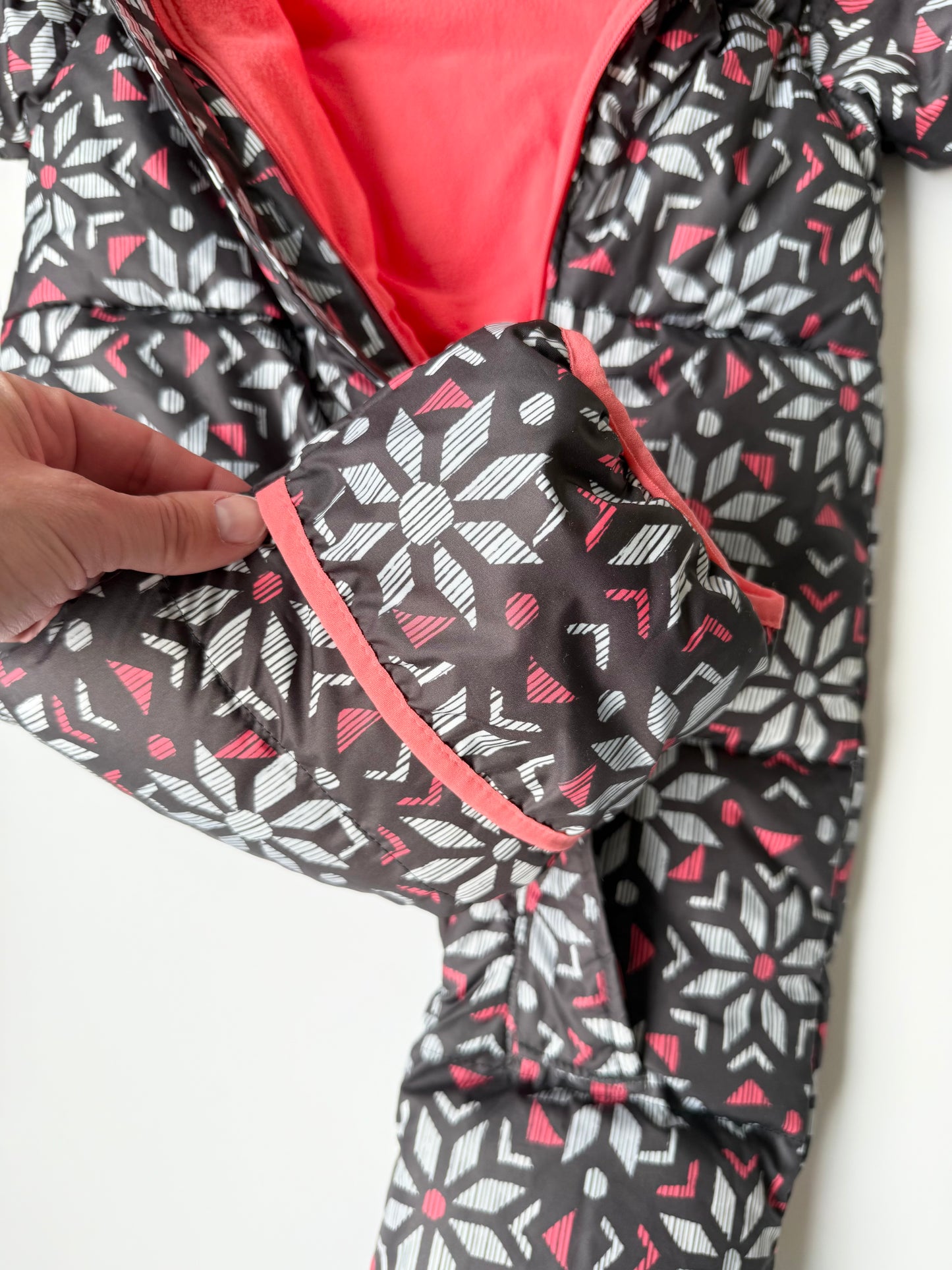 Columbia Black & Pink Geometric Snuggly Bunny Snowsuit (6-12 Months)