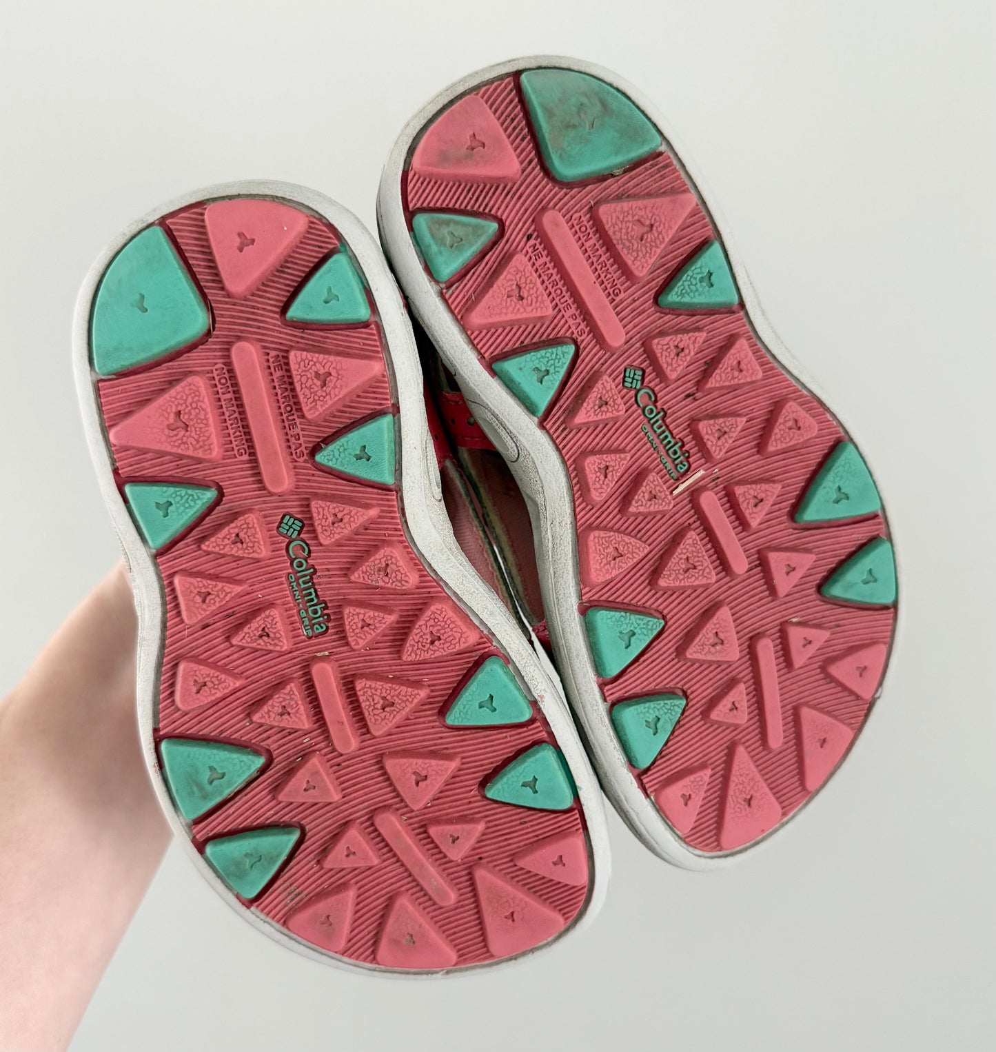 Columbia Techsun Pink Velcro Strap Sandals (9)