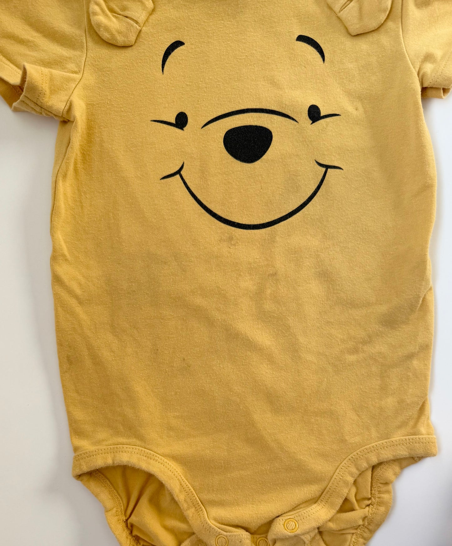 H&M Disney Winnie the Pooh Yellow Short Sleeve Bodysuit & Shorts Set (2-3 Years)