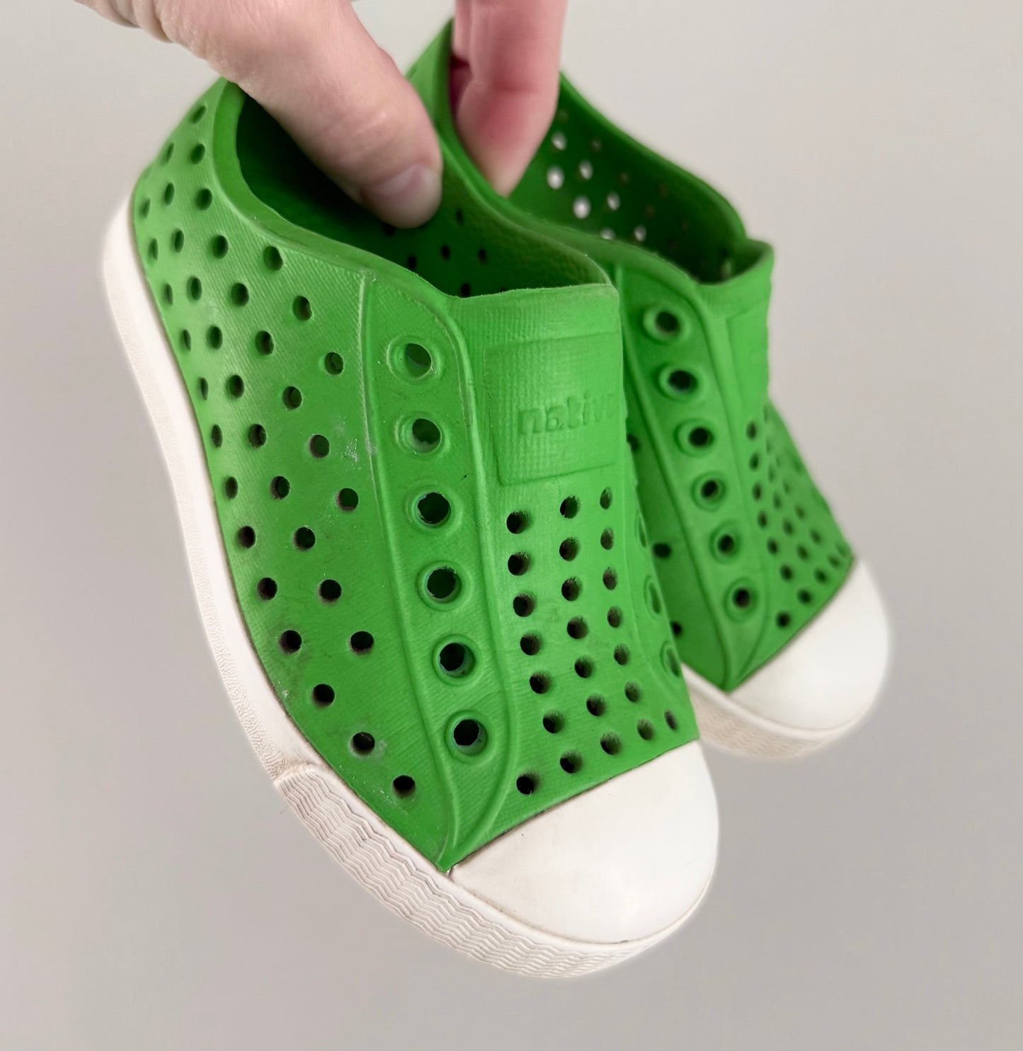 Native Bright Green Jefferson Slip Ons (7)