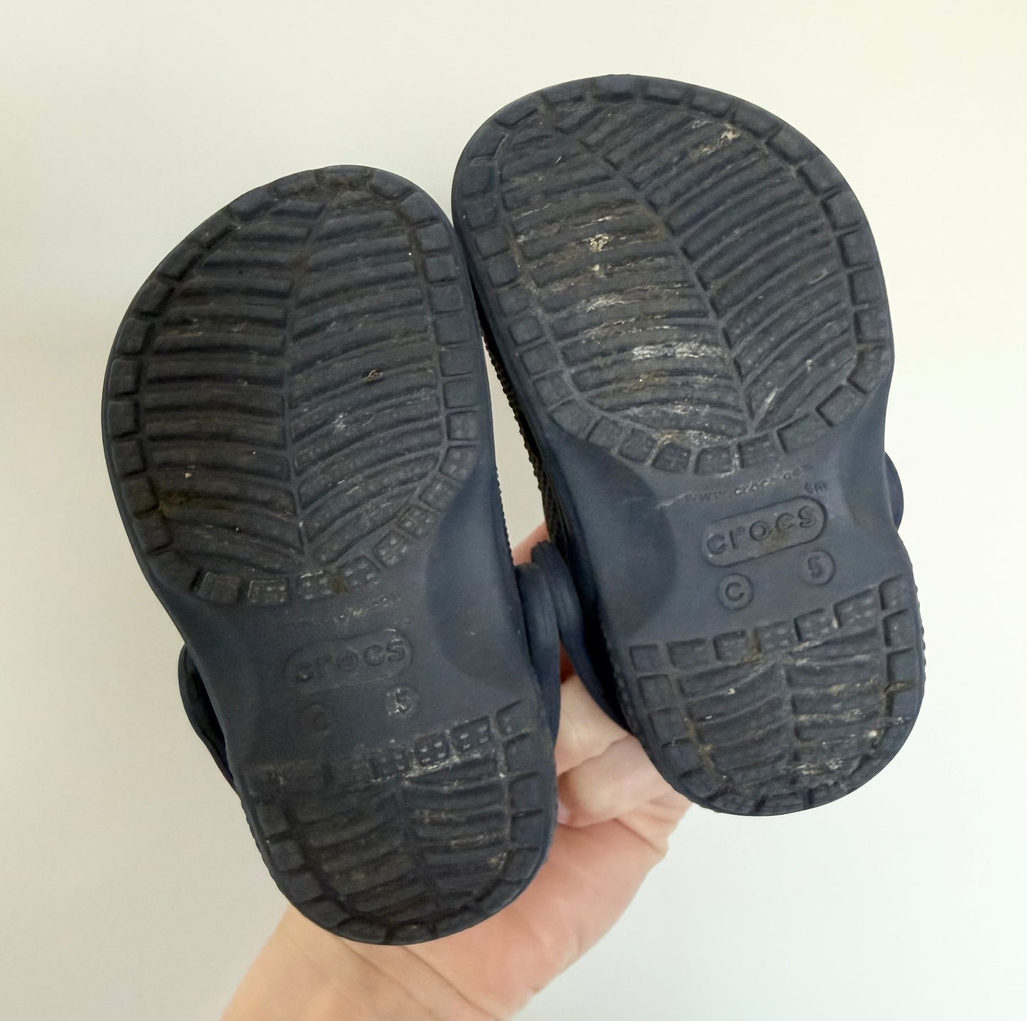 Crocs Navy Baya Clog Slip Ons (5)