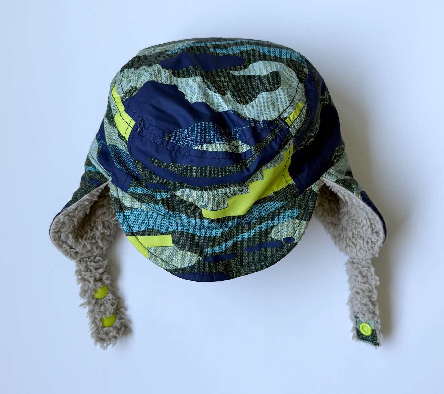 Patagonia Baby Reversible Shell Hat in Green & Blue (12 Months)