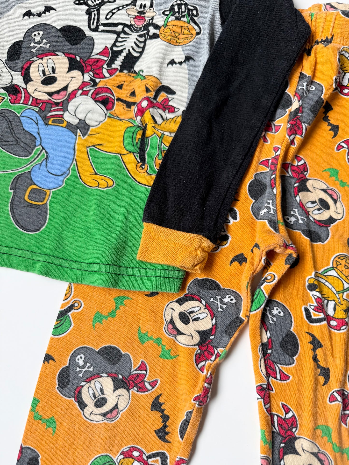 Disney Orange Halloween Pirate Mickey Two Piece PJ Set (5T)