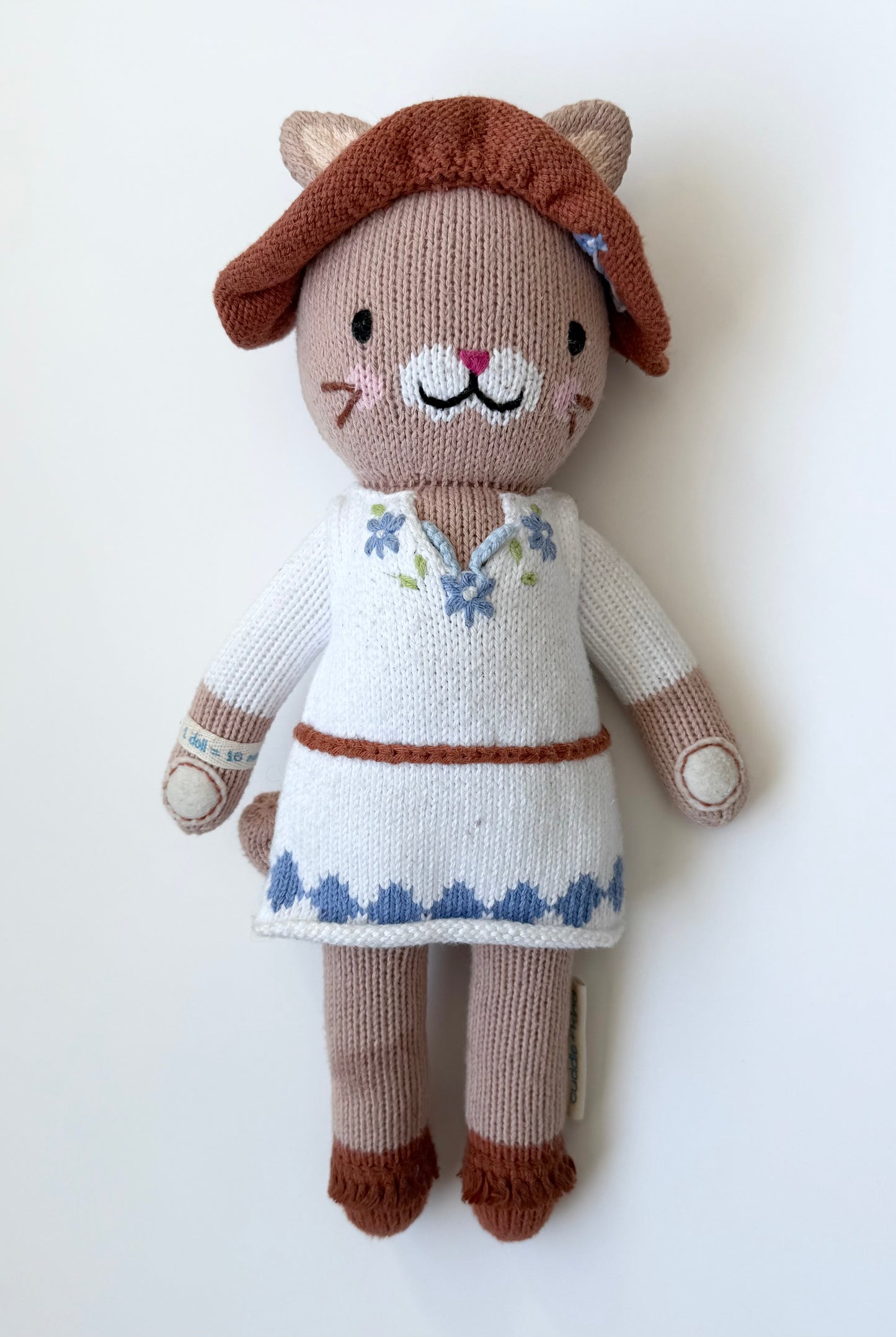 Cuddle + Kind Chelsea the Cat (Little - 13”)