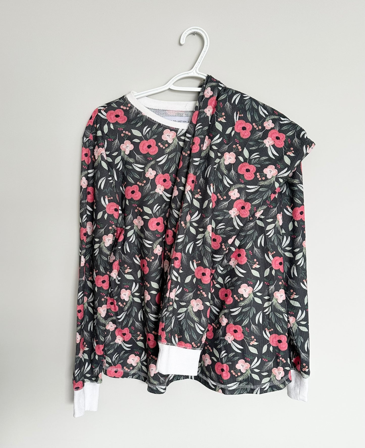 Women’s Mad Collection - Mad About Style Dark Green Floral Two Piece Long Sleeve & Pants PJ Set (Large)